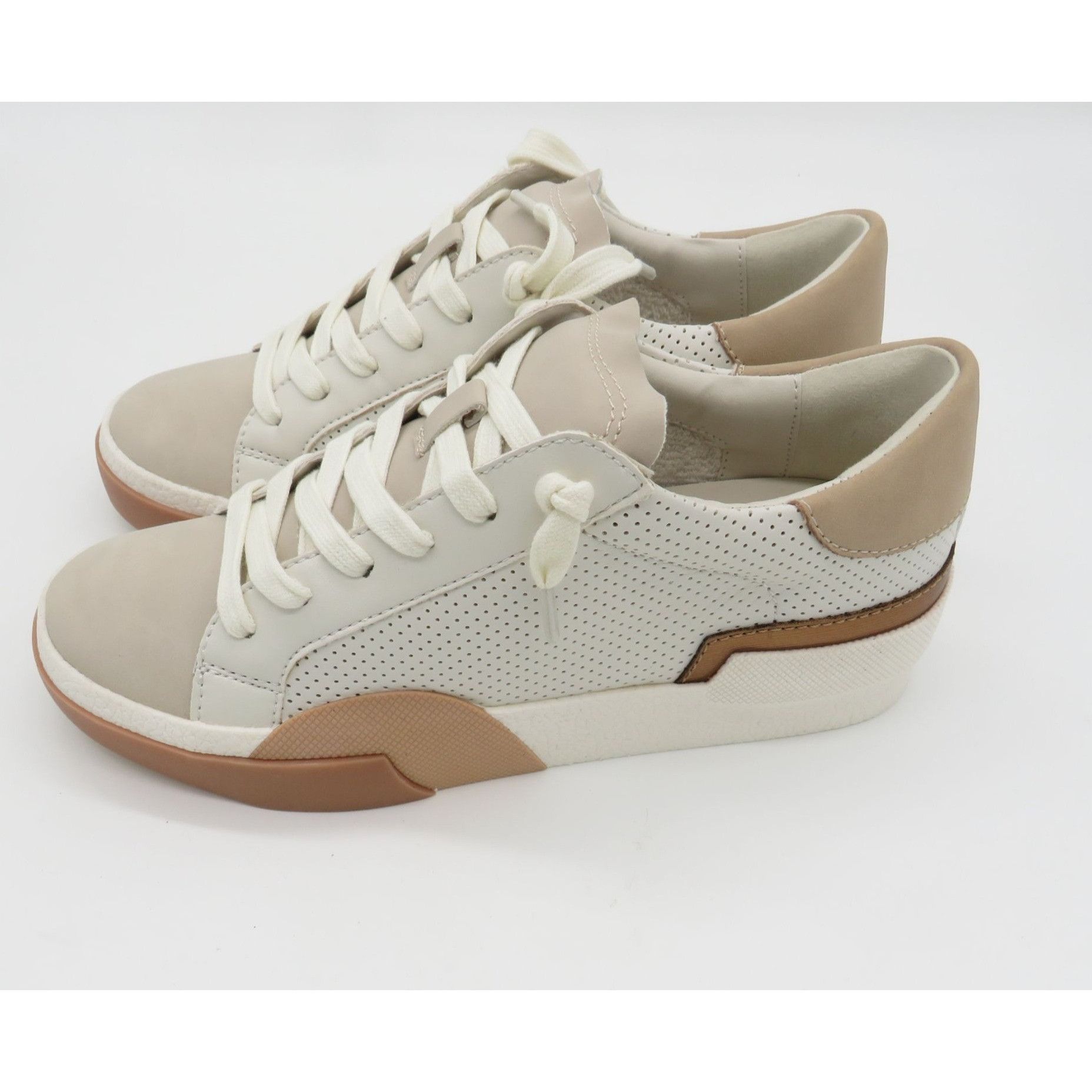 Other Dv Dolce Vita Womens Perforated Lace-Up Sneakers Beige White Size US 5 / IT 35 - 4 Thumbnail