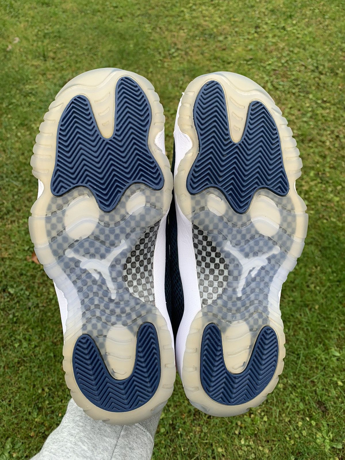Jordan Brand Jordan 11 Retro Low Snakeskin 2019 Size 9 Size US 9 / EU 42 - 6 Thumbnail