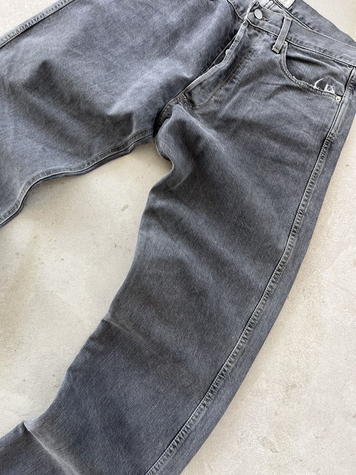 Armani Vintage Armani Jeans Distressed Y2K Italian Denim luxury sk8 Size US 34 / EU 50 - 6 Thumbnail