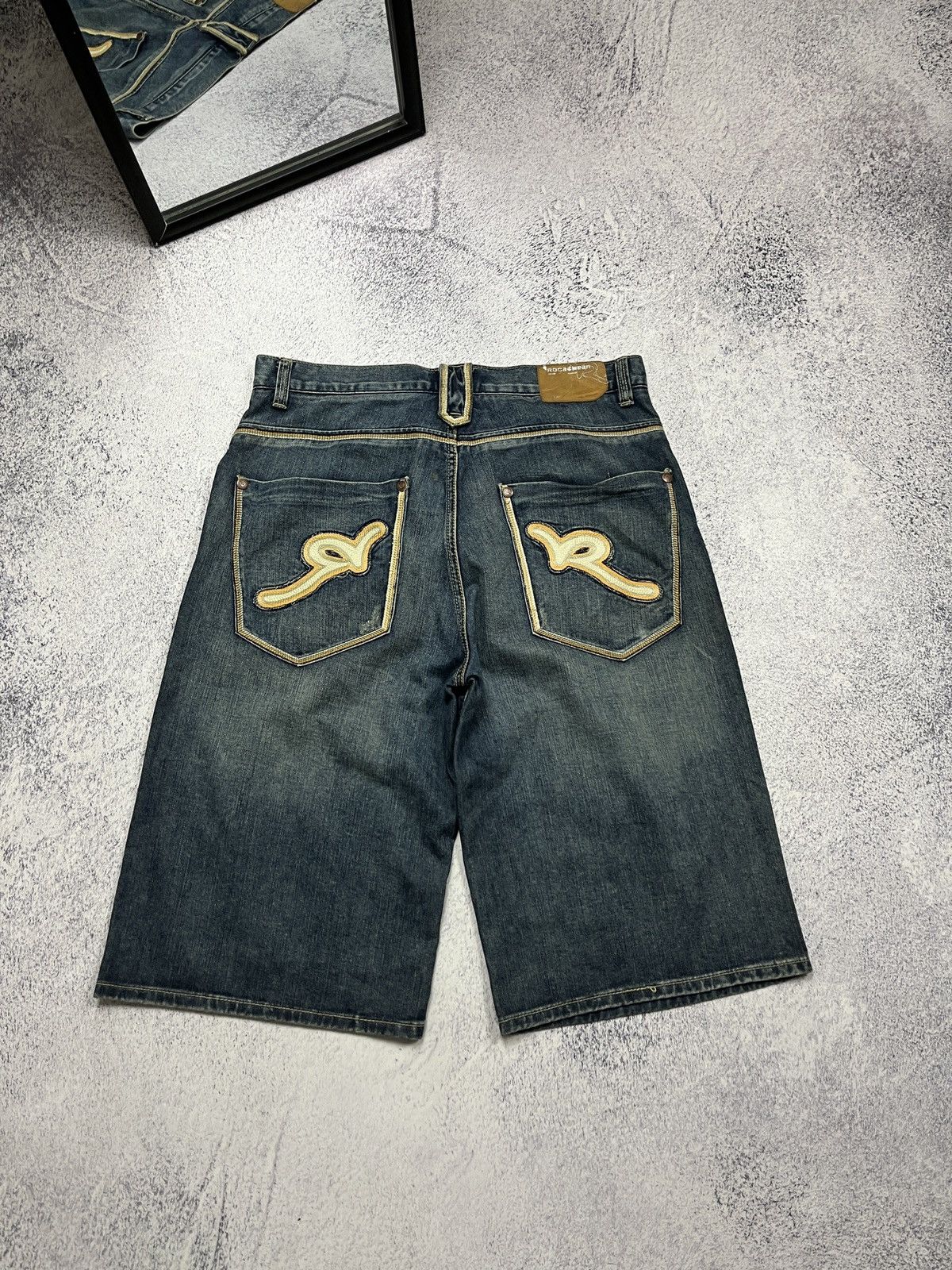 Vintage Rocawear Shorts Size 36 Hip Hop Baggy Denim Jeans
