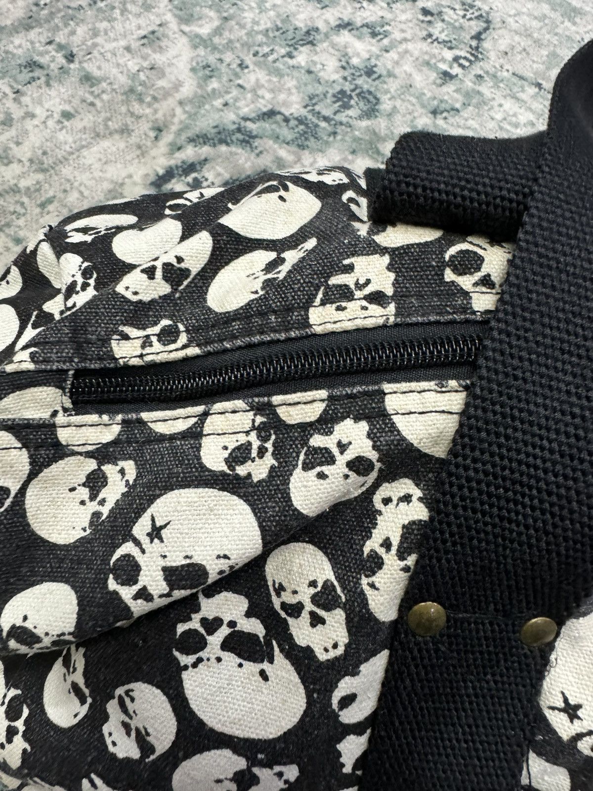 Japanese Brand FABRIC CONNECTION SKULLS FULLPRINT DUFFLE BAG Size ONE SIZE - 6 Thumbnail
