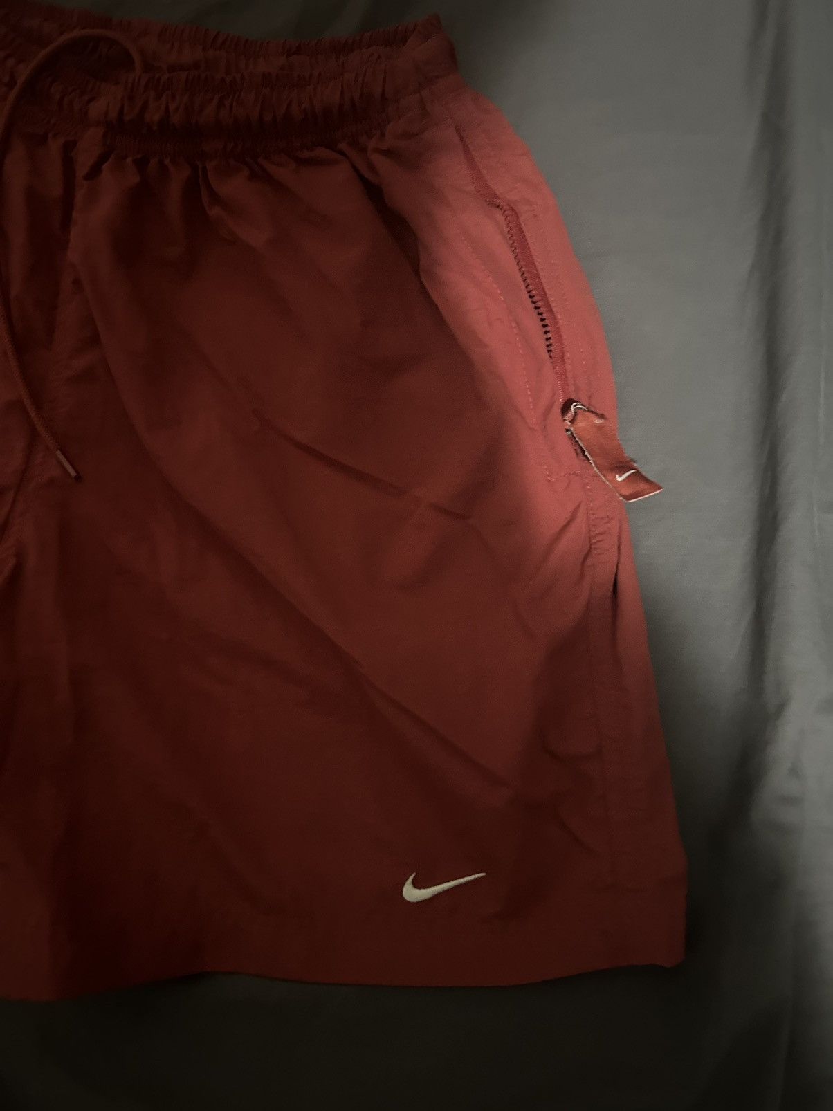 Nike × Vintage Red Nike Swoosh Shorts Size US 30 / EU 46 - 2 Thumbnail