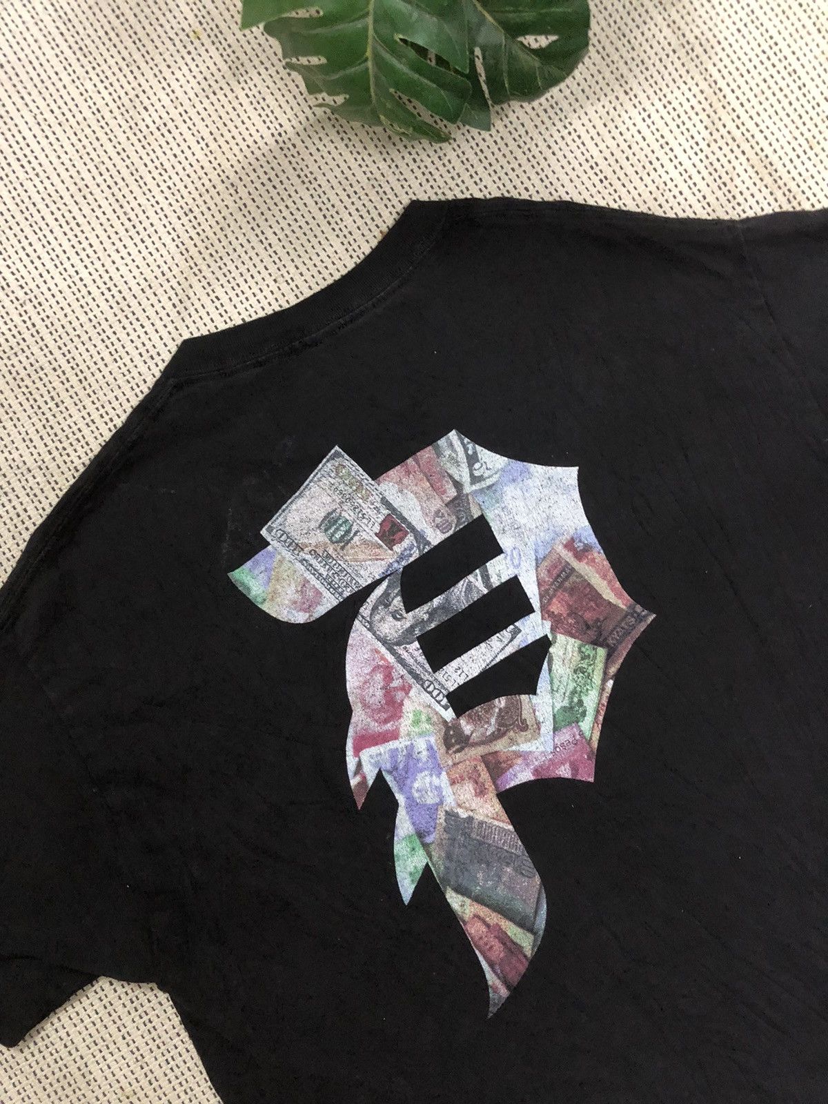Primitive Primitive skateboarding streetwear tee Size US L / EU 52-54 / 3 - 5 Thumbnail