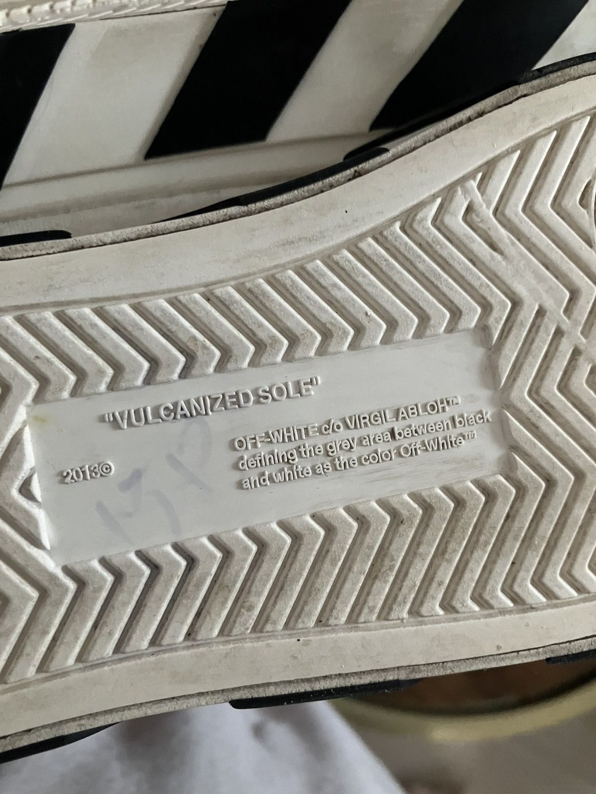 Off-White Off-White Mid Top Vulcanized Men’s Shoes Size 41/8 Size US 8 / EU 41 - 9 Thumbnail