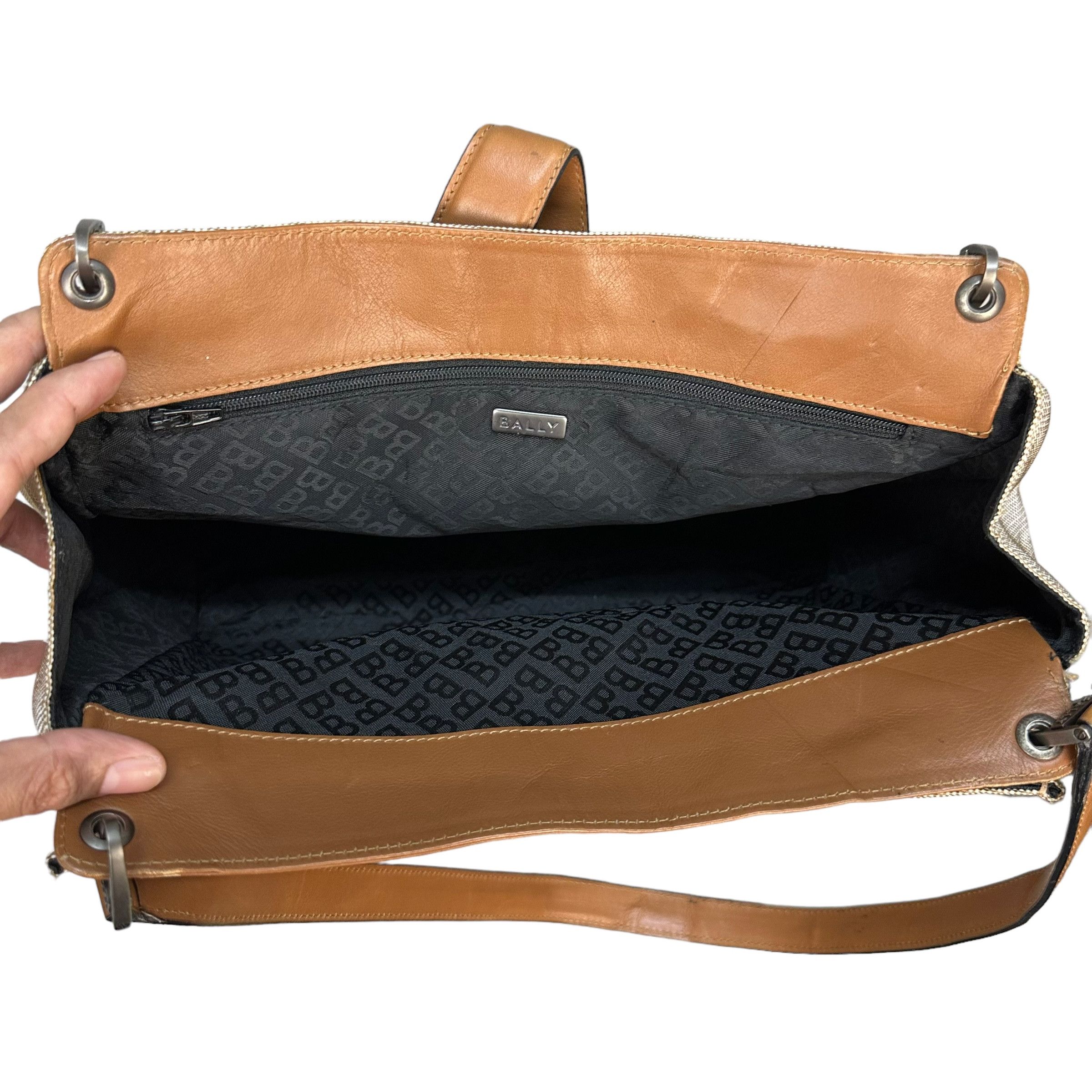 Bally Bally Made in Italy Bag Size ONE SIZE - 7 Thumbnail