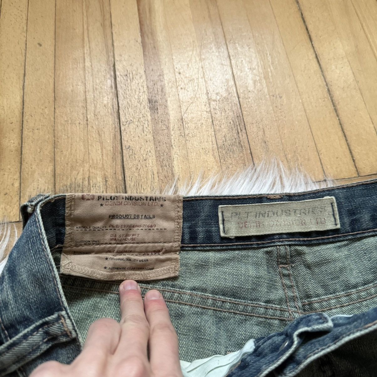 If Six Was Nine 📌 Vintage Pilot Industries Y2K Washed LGB vibe Denim Jeans Size US 31 - 11 Thumbnail