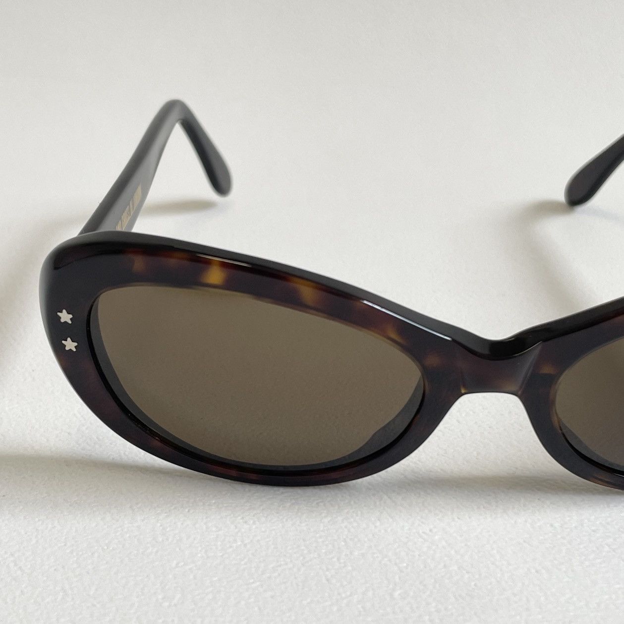 Cutler and Gross Tortoiseshell Oval ‘Cat Eye’ 70s Sunglasses Size ONE SIZE - 3 Thumbnail