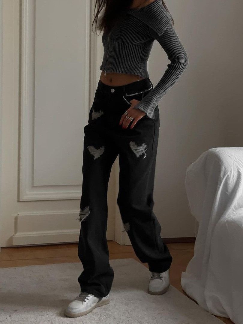 image of Vintage Love Ripped Design Jeans in Black, Women's (Size 28)