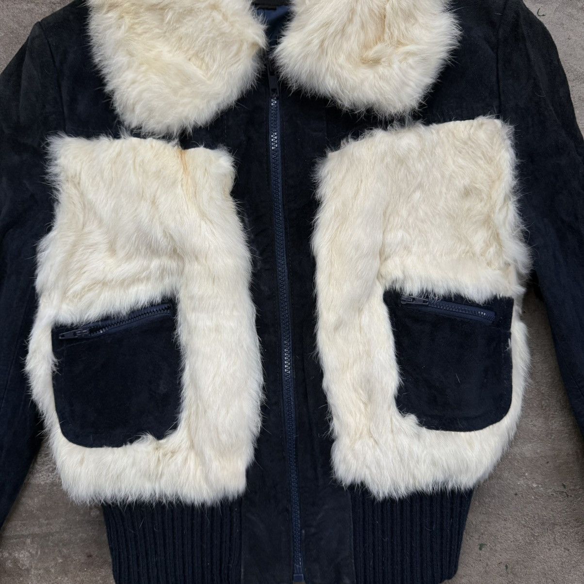 Le Grande Bleu (L.G.B.) Vintage Echt Leder Rabbit Fur Suede Navy Bomber Jacket Size XS / US 0-2 / IT 36-38 - 3 Thumbnail