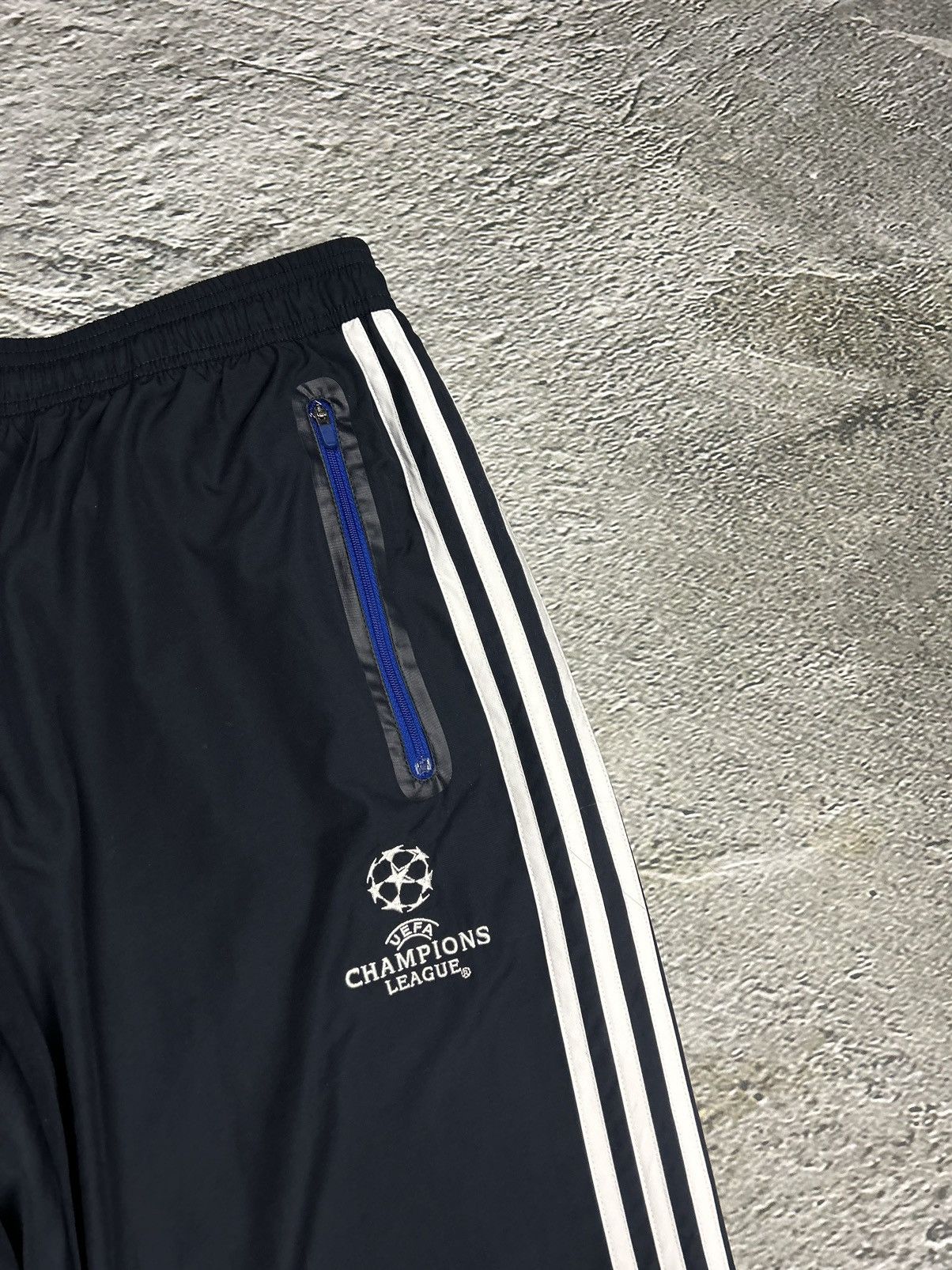 Adidas Real Madrid Adidas track suit white pants jacket Champions Size US L / EU 52-54 / 3 - 12 Thumbnail