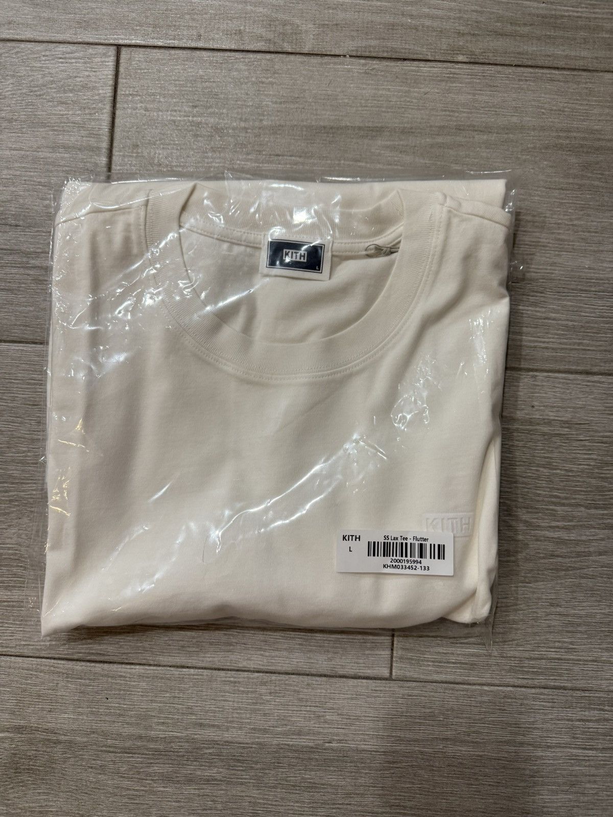 Kith Men's KITH LAX Tee Flutter khm033452-133 T-Shirt Sz Large Size US L / EU 52-54 / 3 - 9 Thumbnail