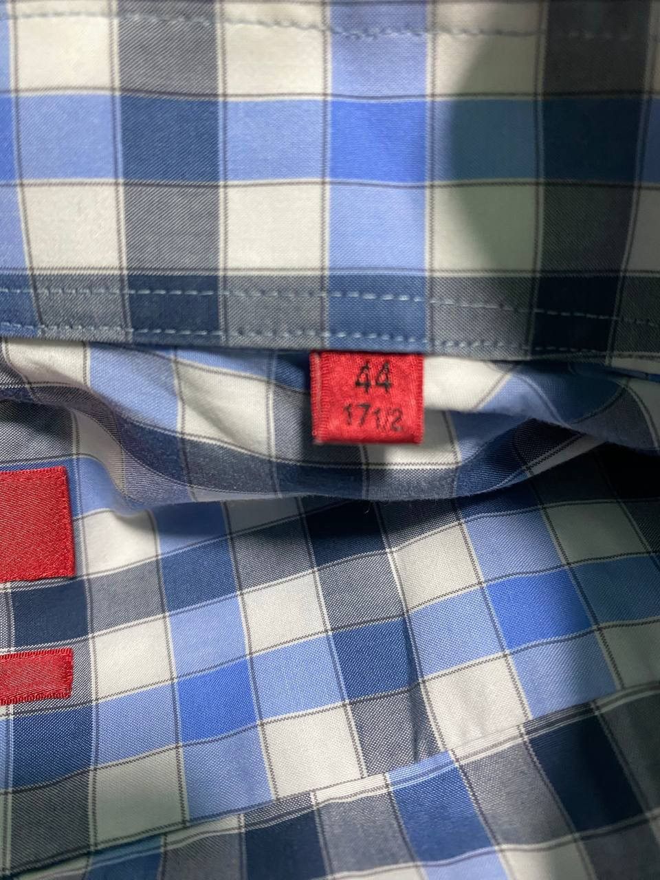Hugo Boss Hugo Boss basic checkered classic shirt Size US XL / EU 56 / 4 - 4 Thumbnail
