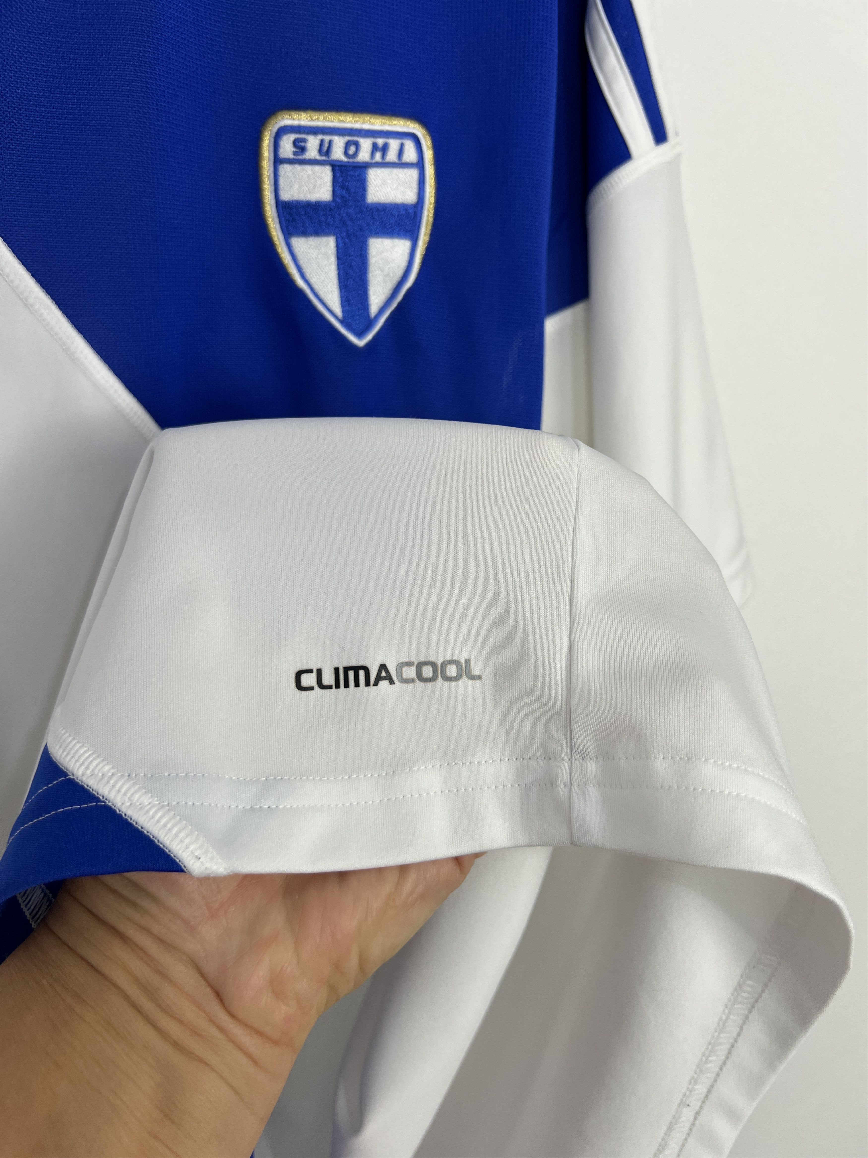 Adidas Finland Home football shirt 2010 Soccer Adidas Jersey Mens Size US XL / EU 56 / 4 - 4 Thumbnail