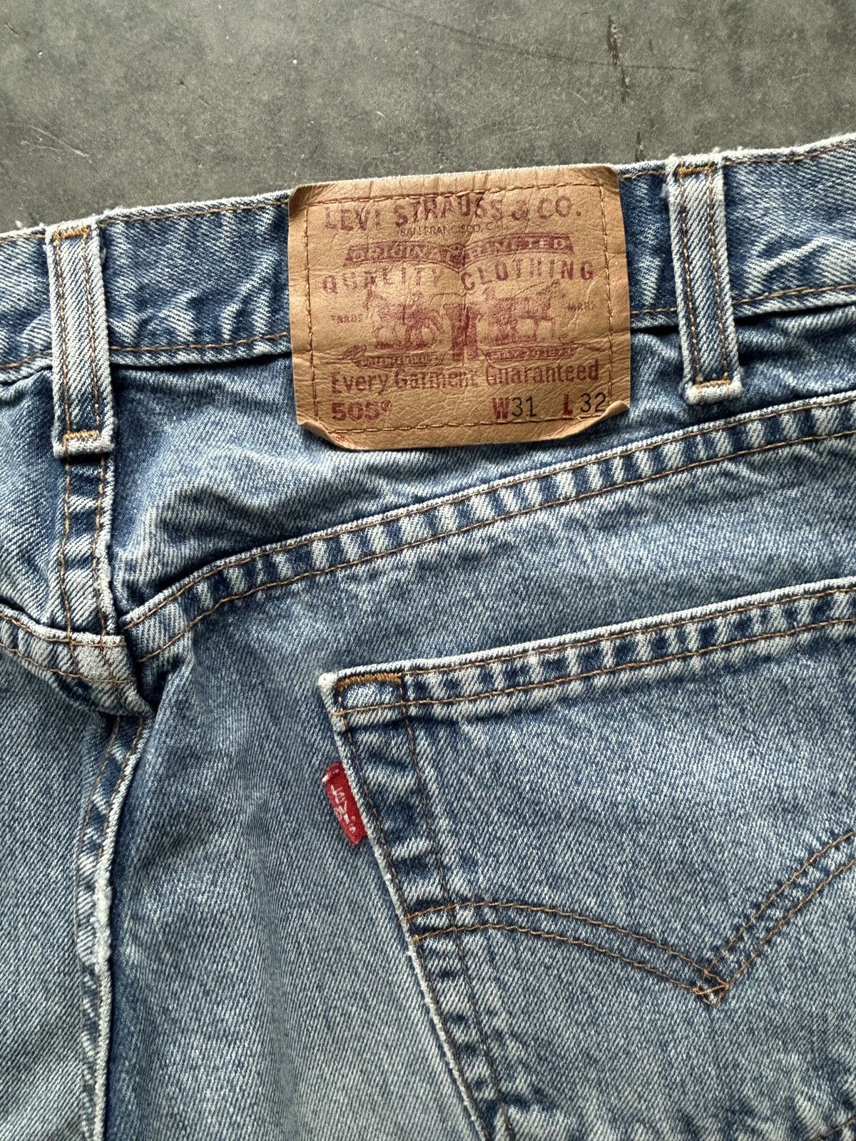 Levi's Vintage Y2K Levis 505 Denim Jean Shorts Distressed Size US 31 - 6 Thumbnail