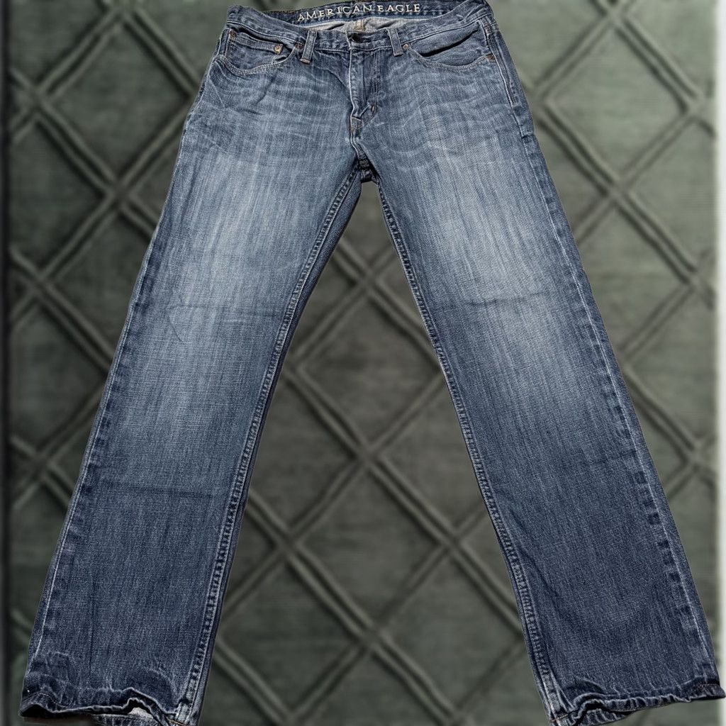 American Eagle Outfitters American Eagle Jeans Men Blue Slim Straight 32x30 Distressed Medium Wash Denim 5-Pocket Metrics Size US 32 / EU 48 - 1 Thumbnail