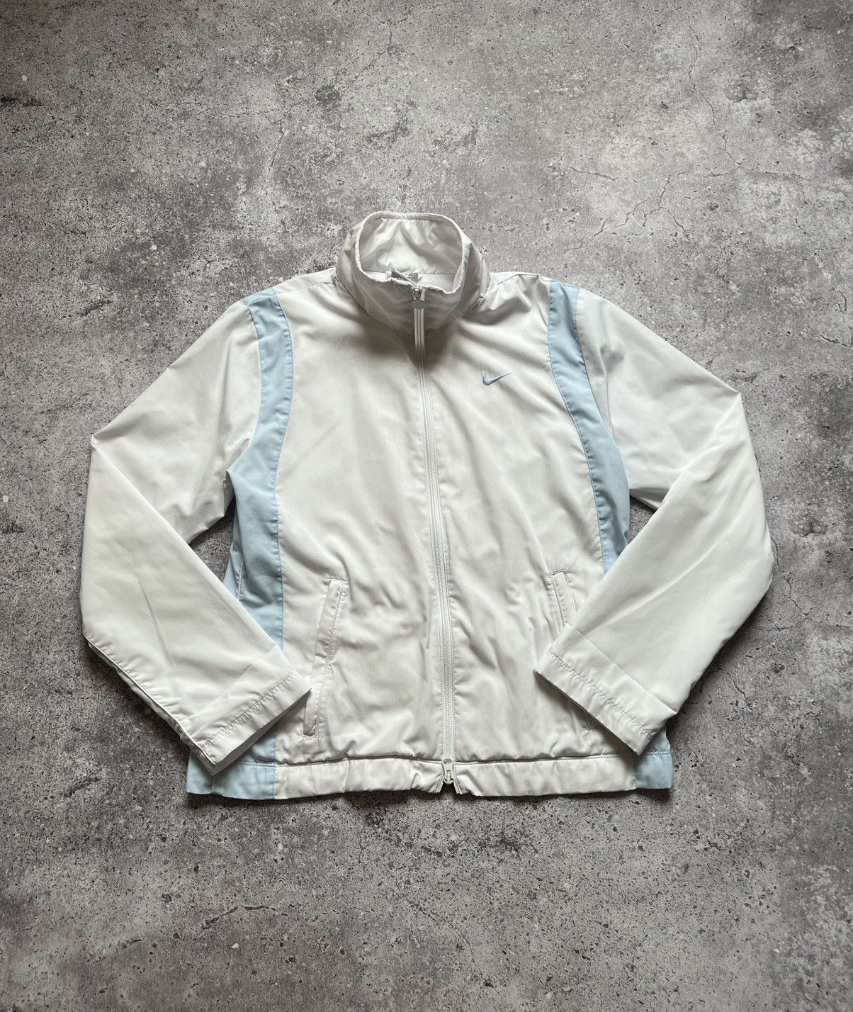 Vintage Vintage Nike Nylon TrackSuit Y2K Swoosh White Blue Women's Size L / US 10 / IT 46 - 2 Thumbnail