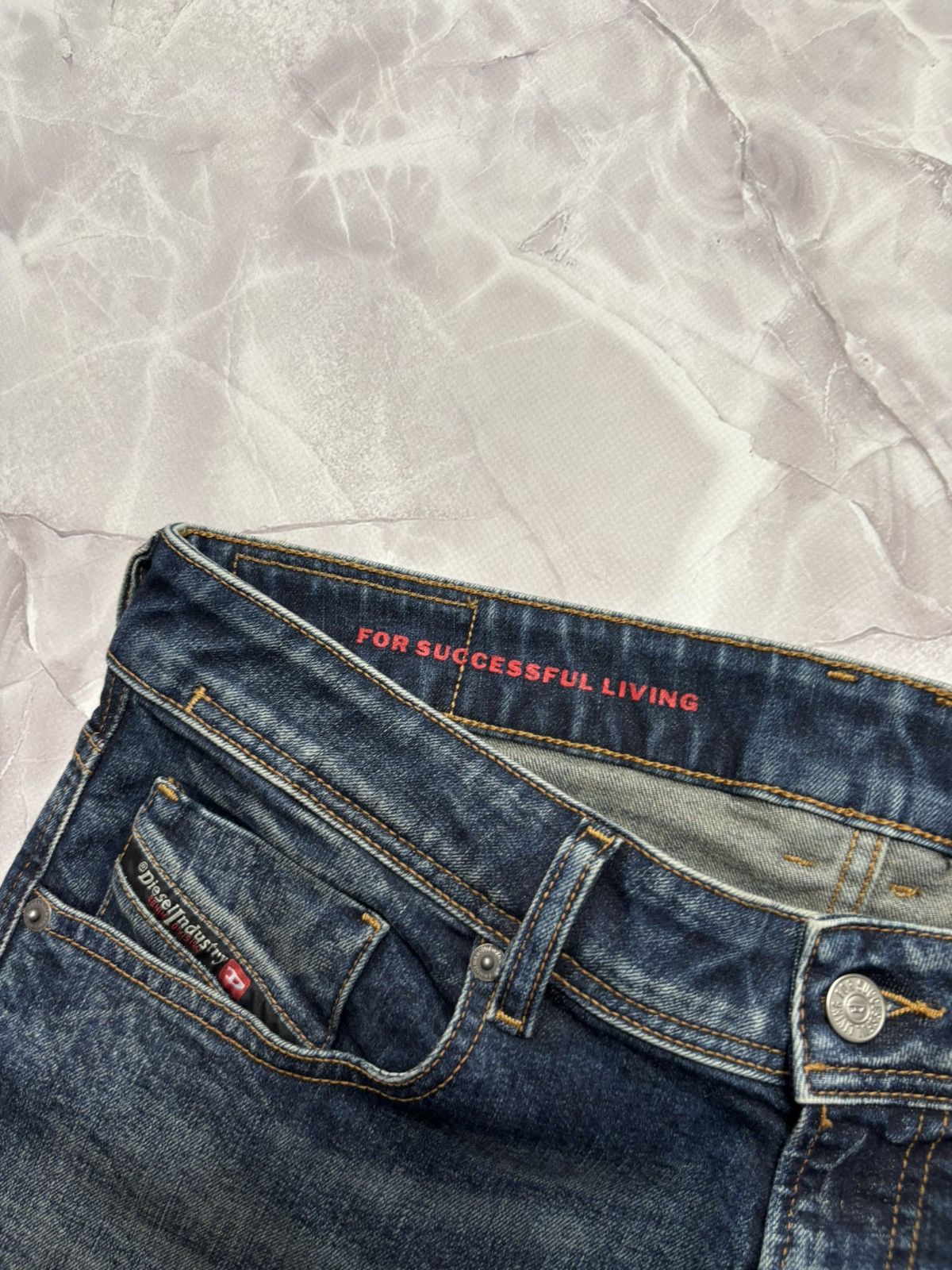 Diesel DIESEL 1979 Sleenker Jeans Skinny Faded Blue Mens 34 x 32 Size US 34 / EU 50 - 12 Thumbnail