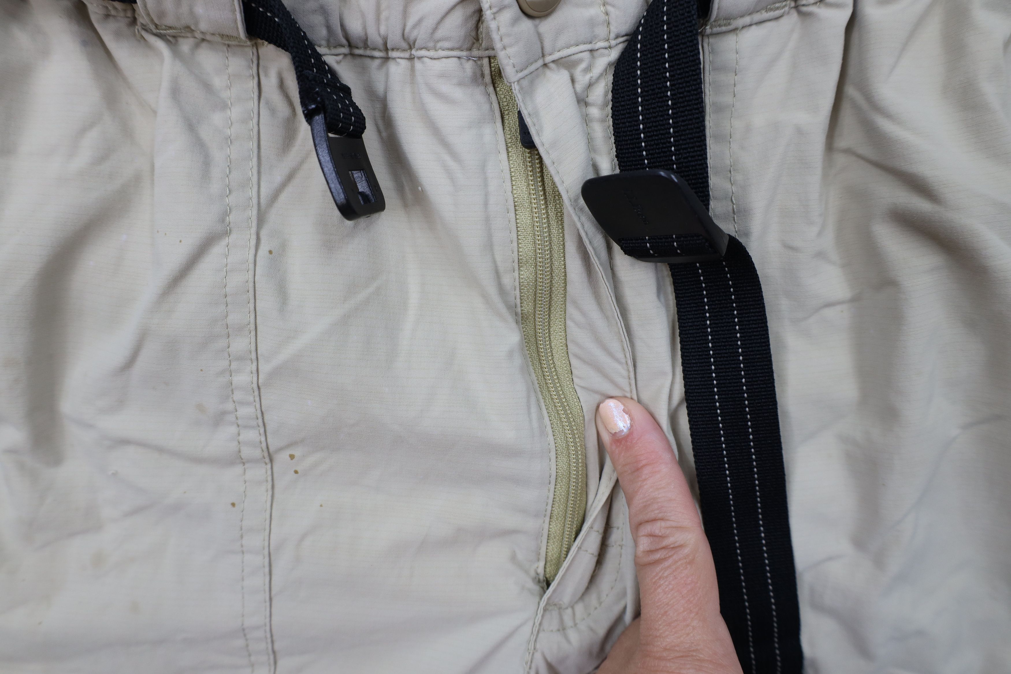 L.L. Bean Vintage LL Bean Spell Out Belted Lined Trekking Shorts Size US 32 / EU 48 - 7 Thumbnail
