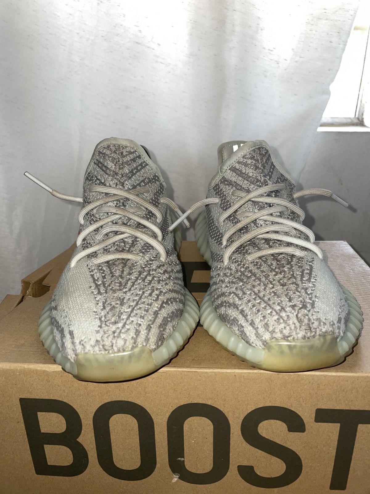 Adidas Yeezy 350 Blue Tint Size US 7.5 / EU 40-41 - 4 Thumbnail