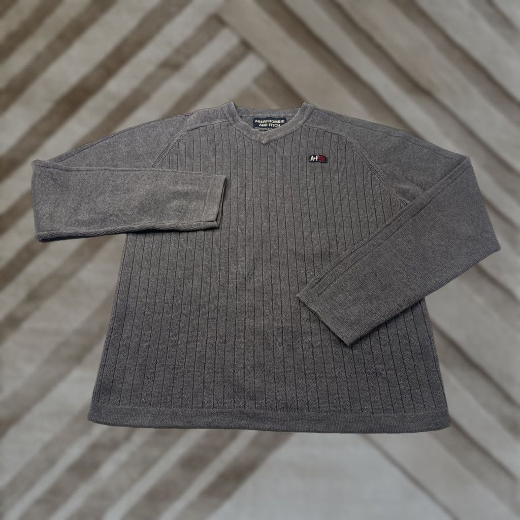 Abercrombie & Fitch VINTAGE Abercrombie & Fitch Sweater Mens M Ribbed Knit V Neck Pullover Gray Embroidered Check Size US M / EU 48-50 / 2 - 1 Thumbnail