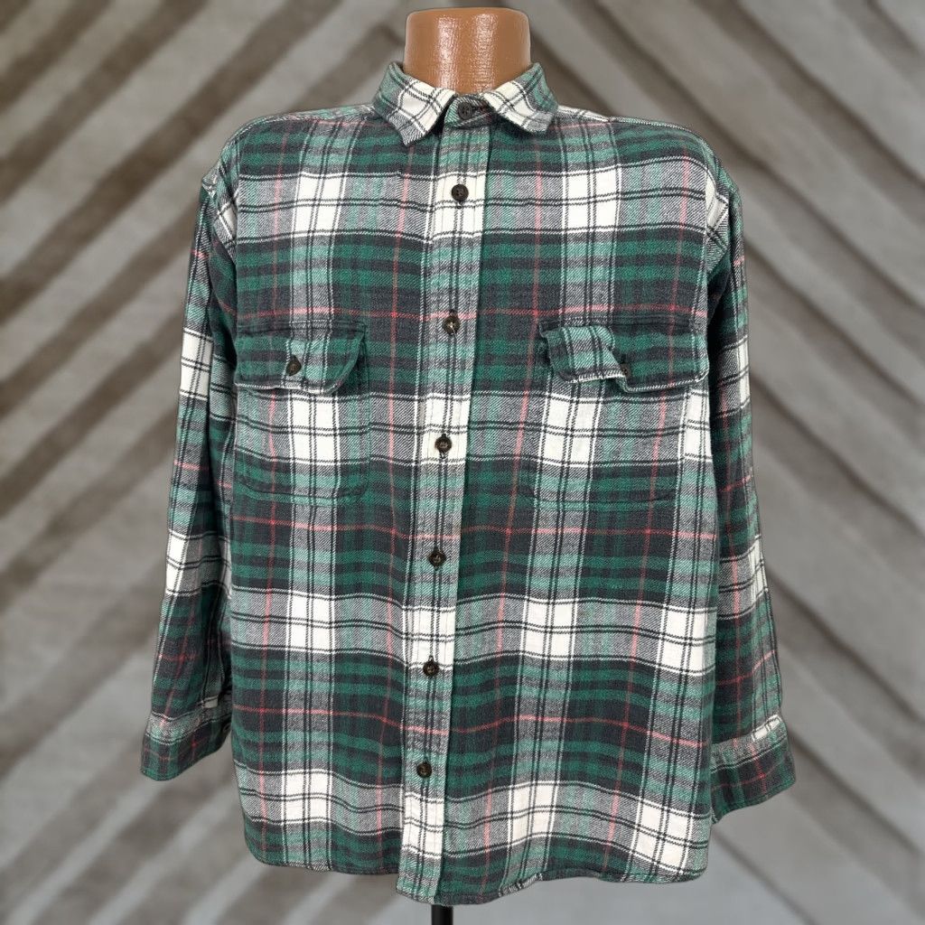 Vintage VINTAGE TXN Rugged Wear Shirt Men L Plaid Heavyweight Cotton Oversized 90s Green Button-Up Long Sleeve Collared Size US L / EU 52-54 / 3 - 1 Thumbnail