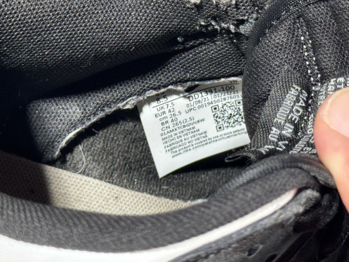 Nike Nike Dunk Low 'Panda' Size US 8.5 / EU 41-42 - 11 Thumbnail