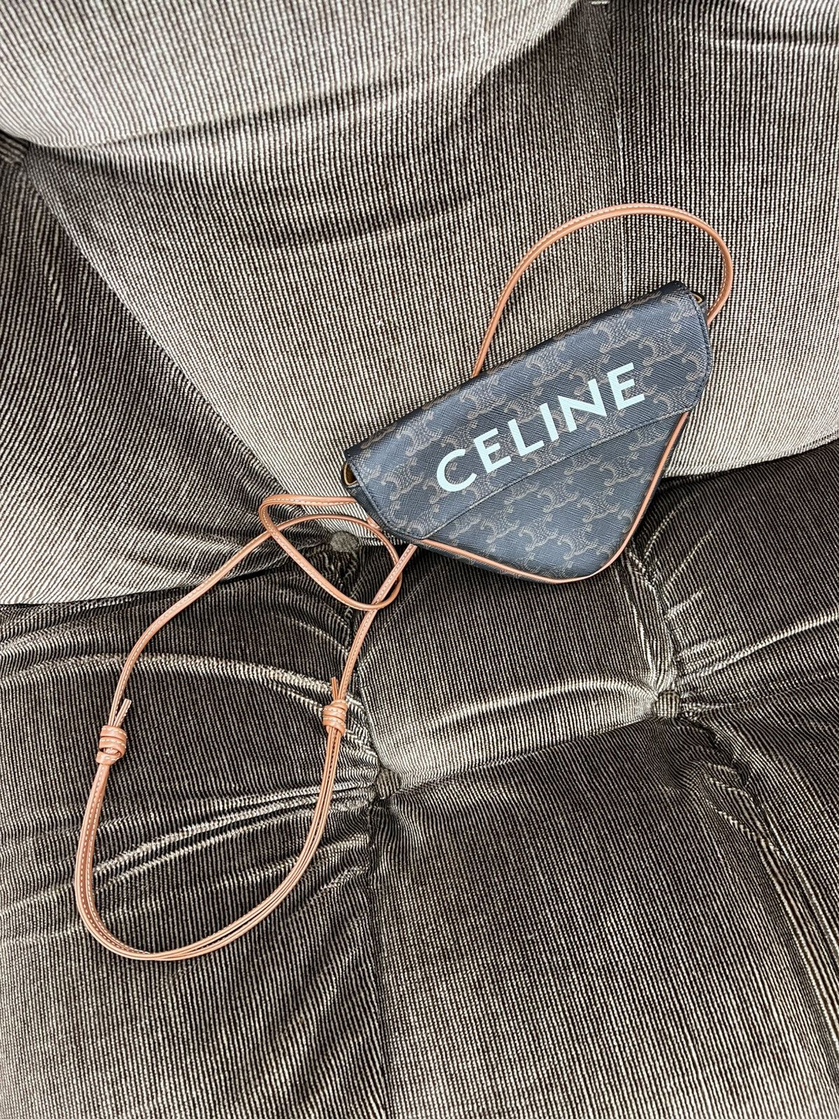 Celine Celine Triomphe Triangle Bag in Brown Size ONE SIZE - 1 Thumbnail