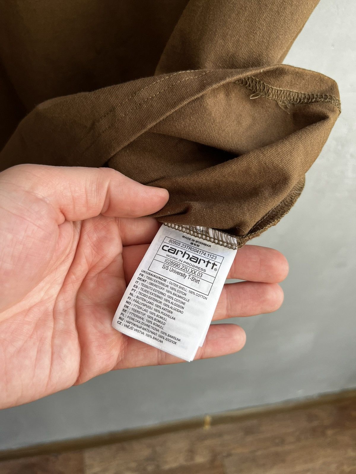 Carhartt × Carhartt Wip Carhartt brown t shirt size L Size US L / EU 52-54 / 3 - 4 Thumbnail