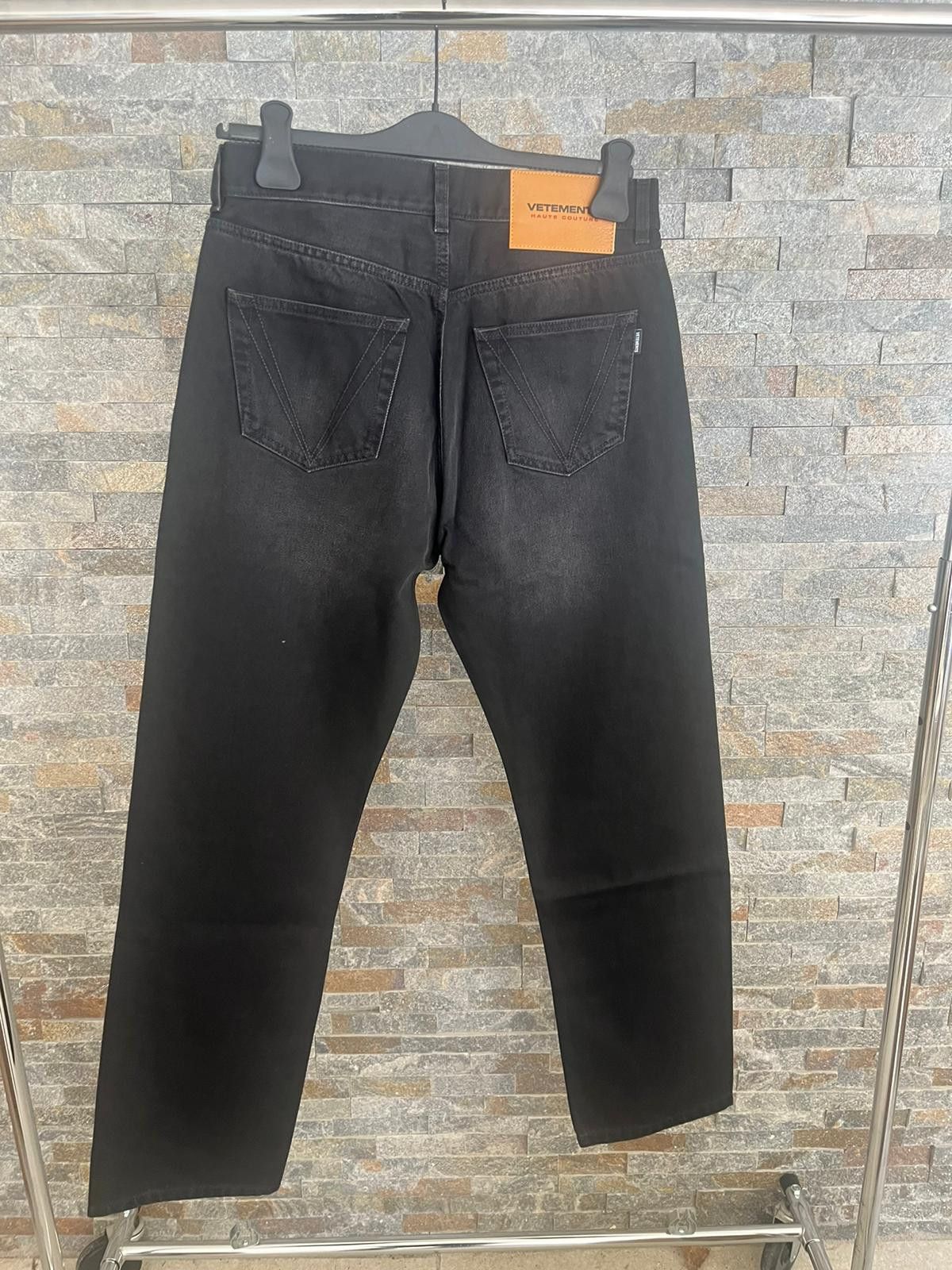 Vetements Multicolor Rainbow Crystal Logo Straight Leg Denim in Black Size US 30 / EU 46 - 17 Thumbnail
