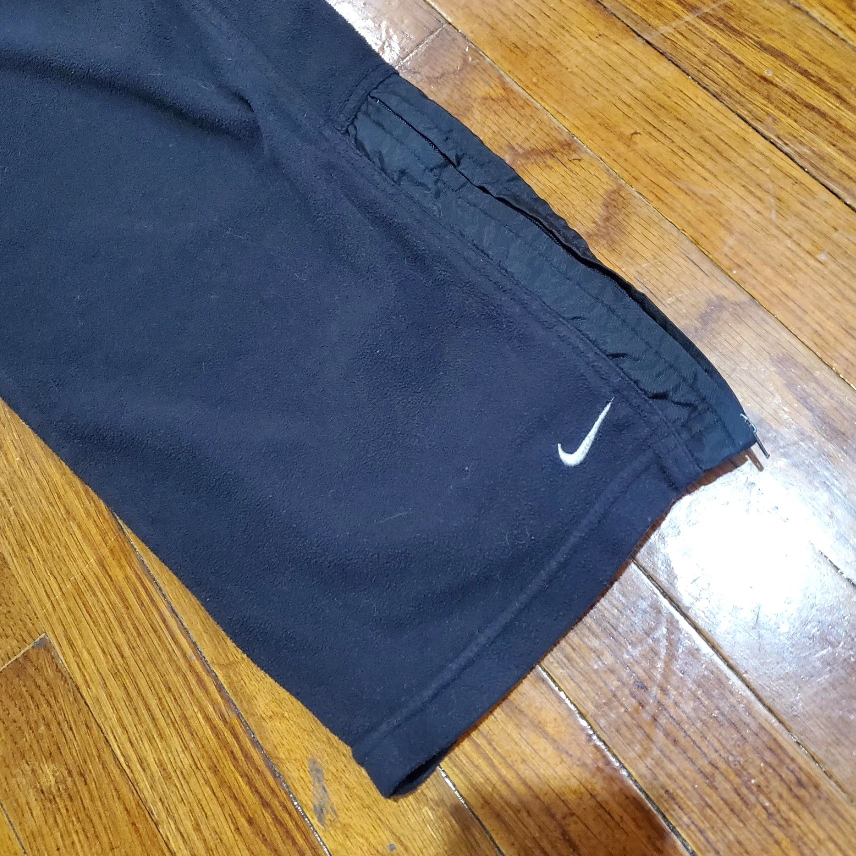 Nike VINTAGE Nike Pants Mens Large Fleece Joggers Athletic Zipper Pockets Polyester Size US 33 - 3 Thumbnail