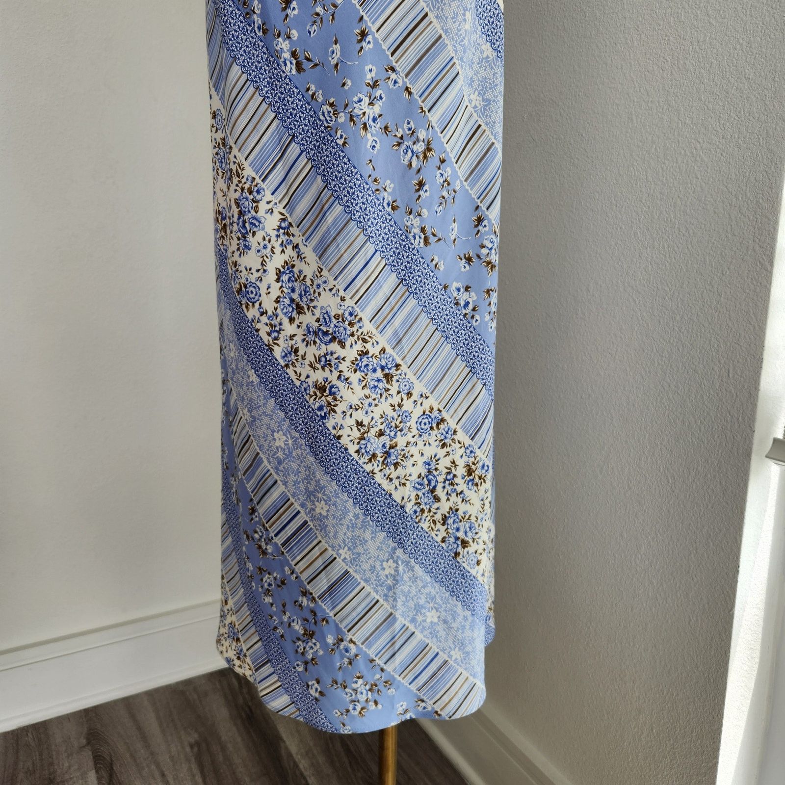 Vintage Vintage Blue Floral Striped Sheath Sleeveless Maxi Dress M Size M / US 6-8 / IT 42-44 - 10 Thumbnail