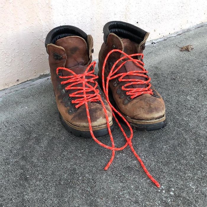 80s clearance hiking boots