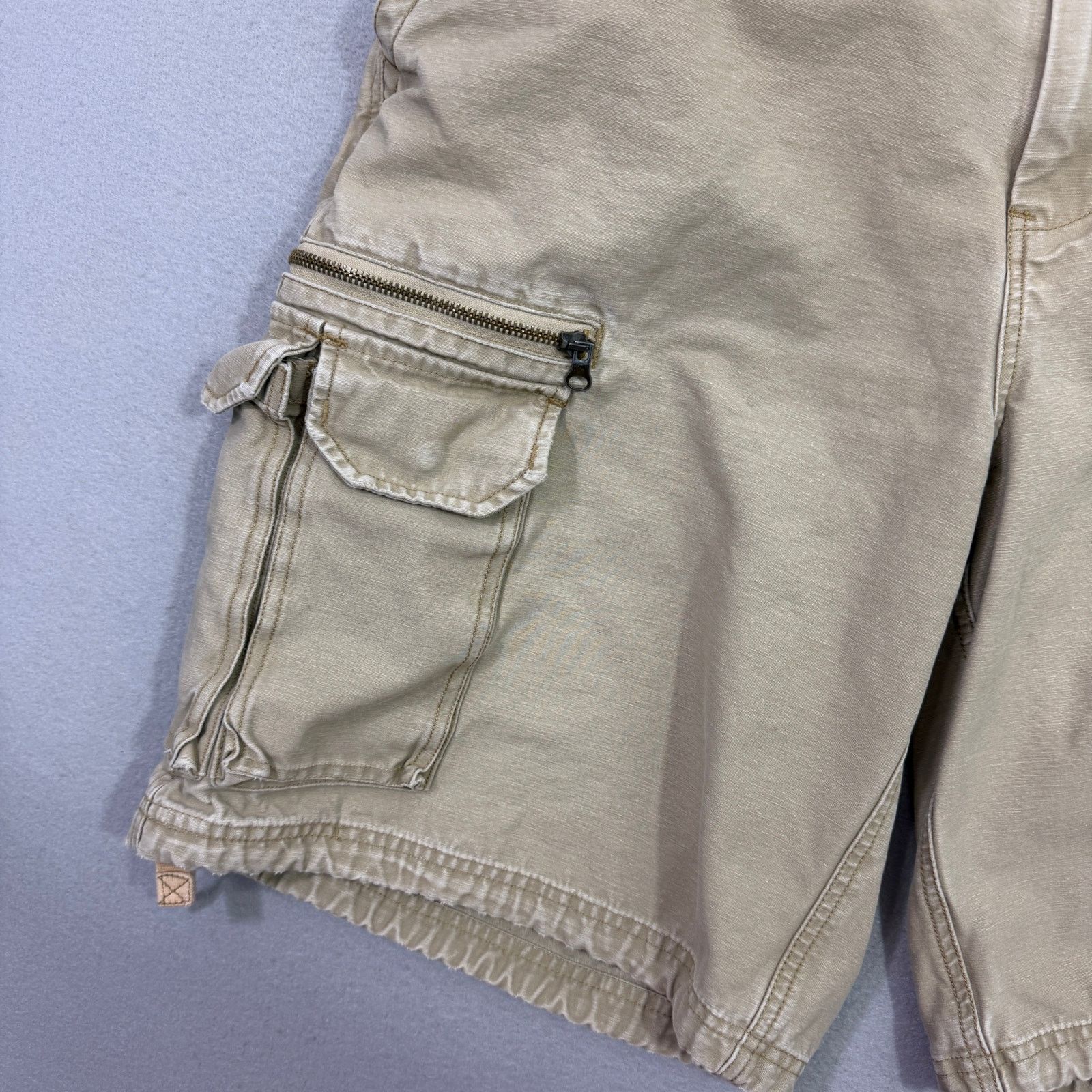 Aeropostale Vintage Aeropostale Cargo Shorts Men's 38 Tan 11" Inseam Size US 38 / EU 54 - 4 Thumbnail