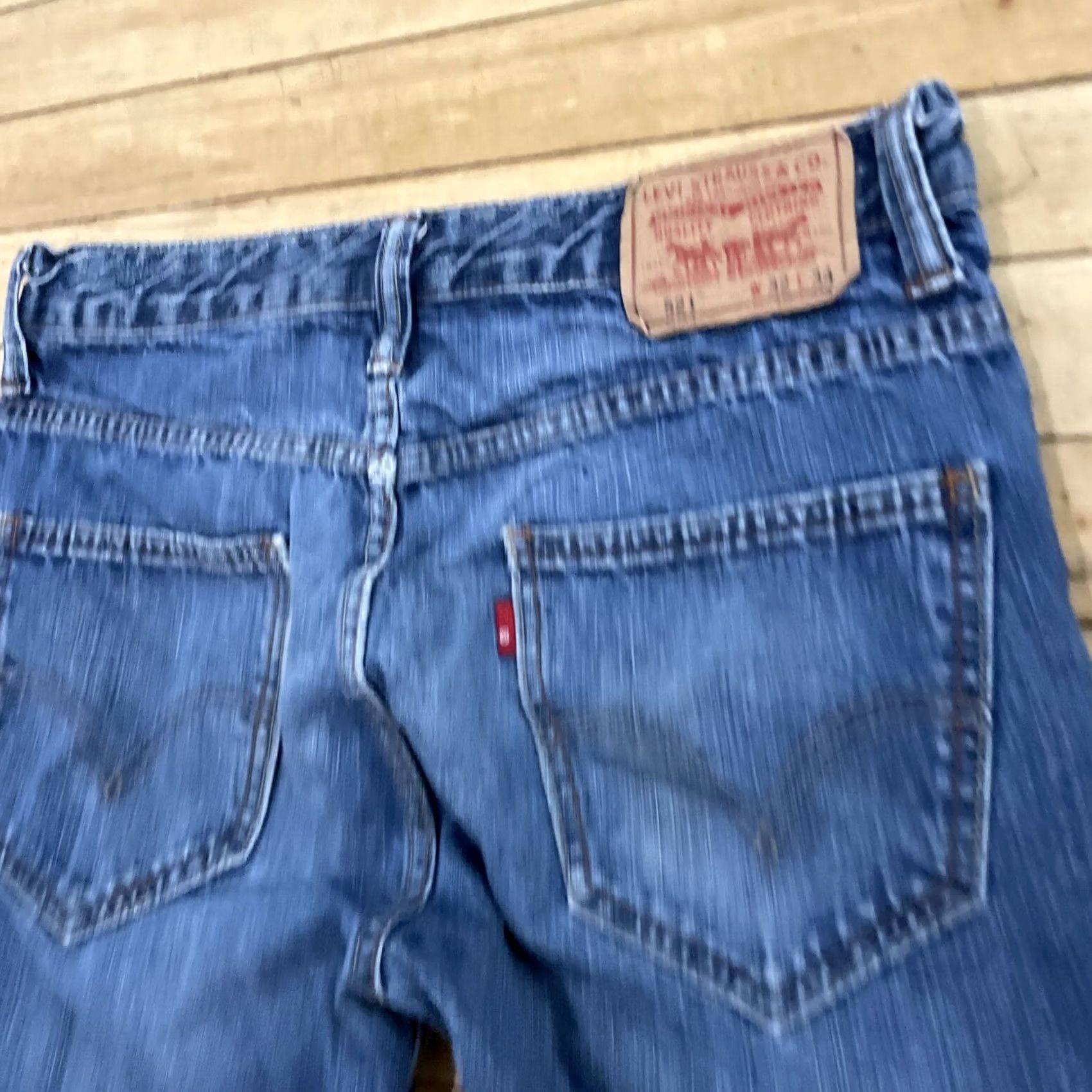 Levi's VINTAGE Levi's Jeans Mens 32x30 521 Slim Taper Blue Work Wear Grunge Denim 32 Mens Jeans Size US 32 / EU 48 - 4 Thumbnail