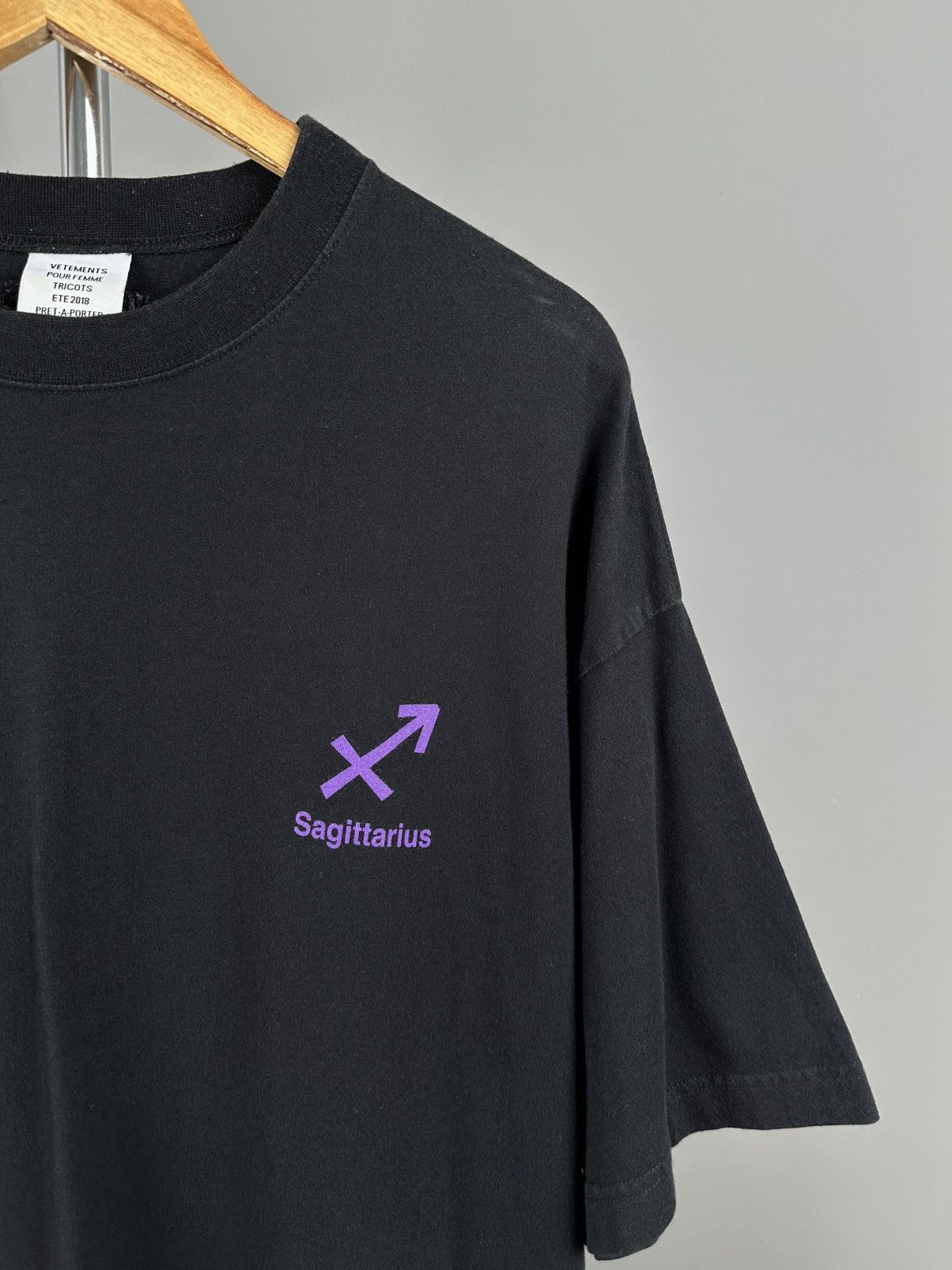 Vetements Vetements - Demna Gvasalia 2018 - Sagittarius Zodiac Sign Size US L / EU 52-54 / 3 - 3 Thumbnail