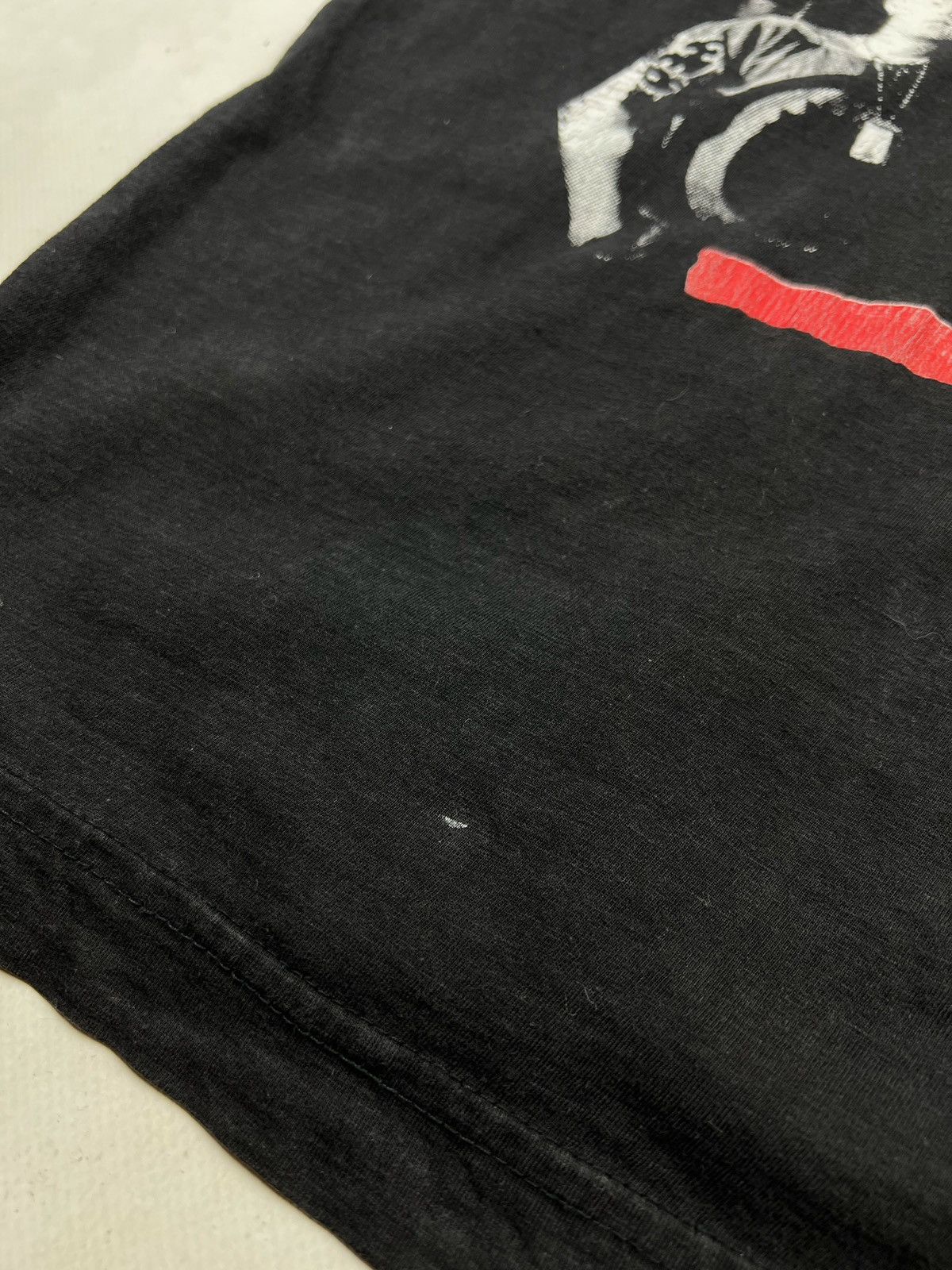 Band Tees × Vintage Vintage 90s Levellers Band Black Tee (Pink Floyd) Size US L / EU 52-54 / 3 - 6 Thumbnail