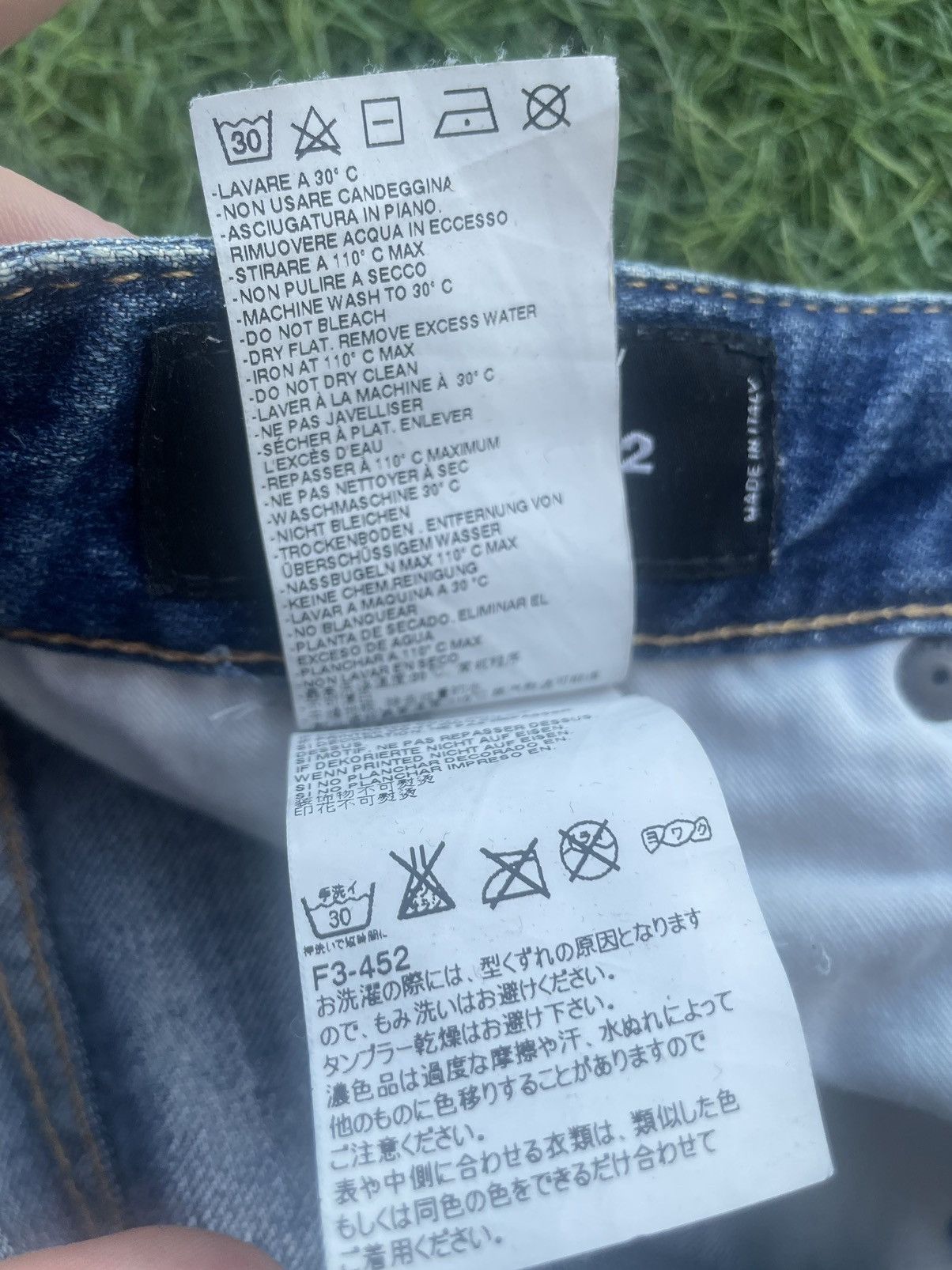 Designer × Dsquared2 Dsquared Distressed Cool Guy Jeans Size US 29 - 10 Thumbnail
