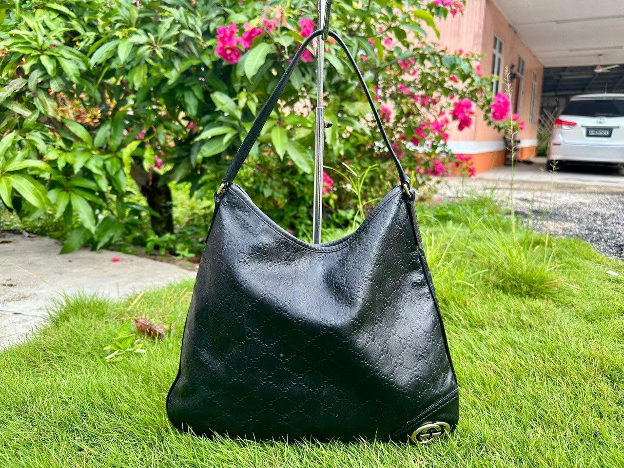 Gucci Authentic Gucci Guccisima Leather New Britt Hobo Bag Size ONE SIZE - 1 Thumbnail