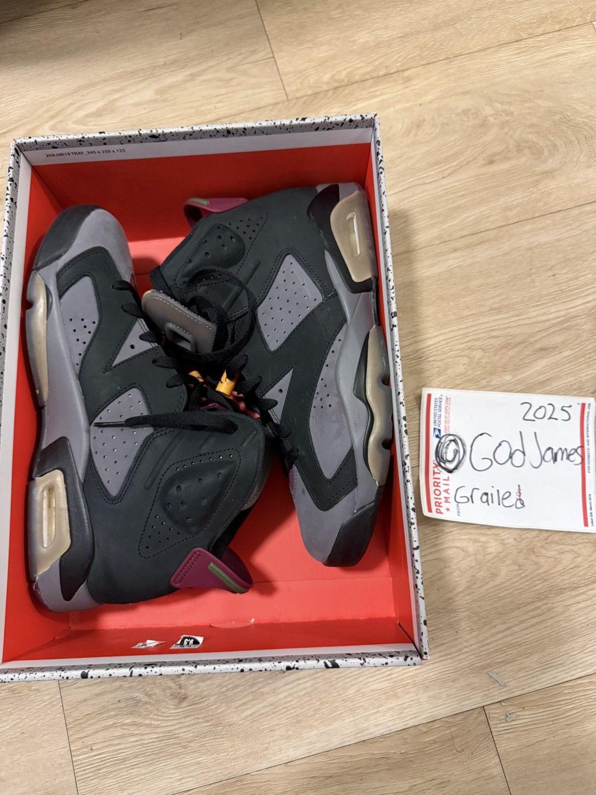 Nike Jordan 6 Bordeaux Size US 9.5 / EU 42-43 - 1 Thumbnail