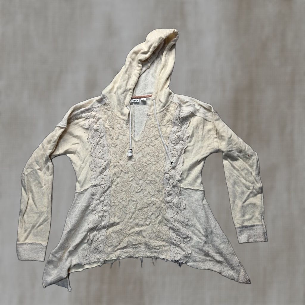 Vintage Cato Hoodie Women's L Beige Floral Lace Knit Pullover Boho V-Neck All Seasons Hooded Pockets Bohemian Regular Size L / US 10 / IT 46 - 1 Thumbnail