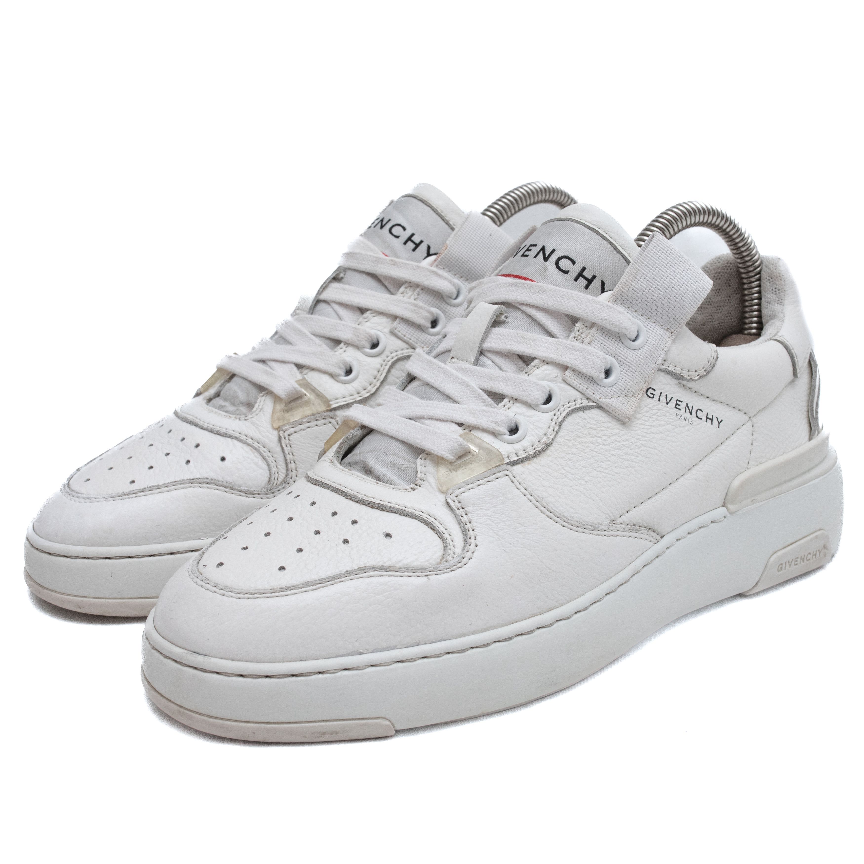 Givenchy GIVENCHY Wing Low Leather Sneakers Size US 7 / IT 37 - 1 Thumbnail