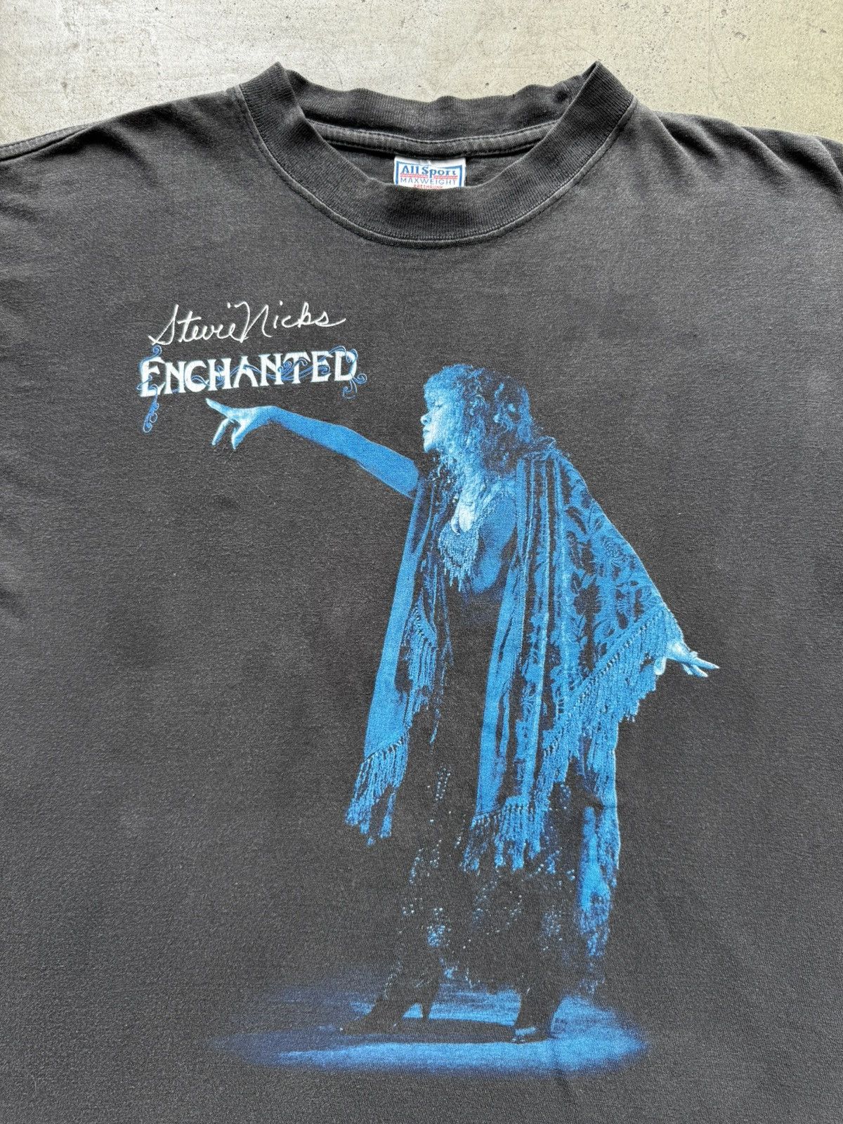 Vintage 1998 Stevie Nicks Enchanted Band Tee Shirt Fleetwood Mac Size US L / EU 52-54 / 3 - 3 Thumbnail