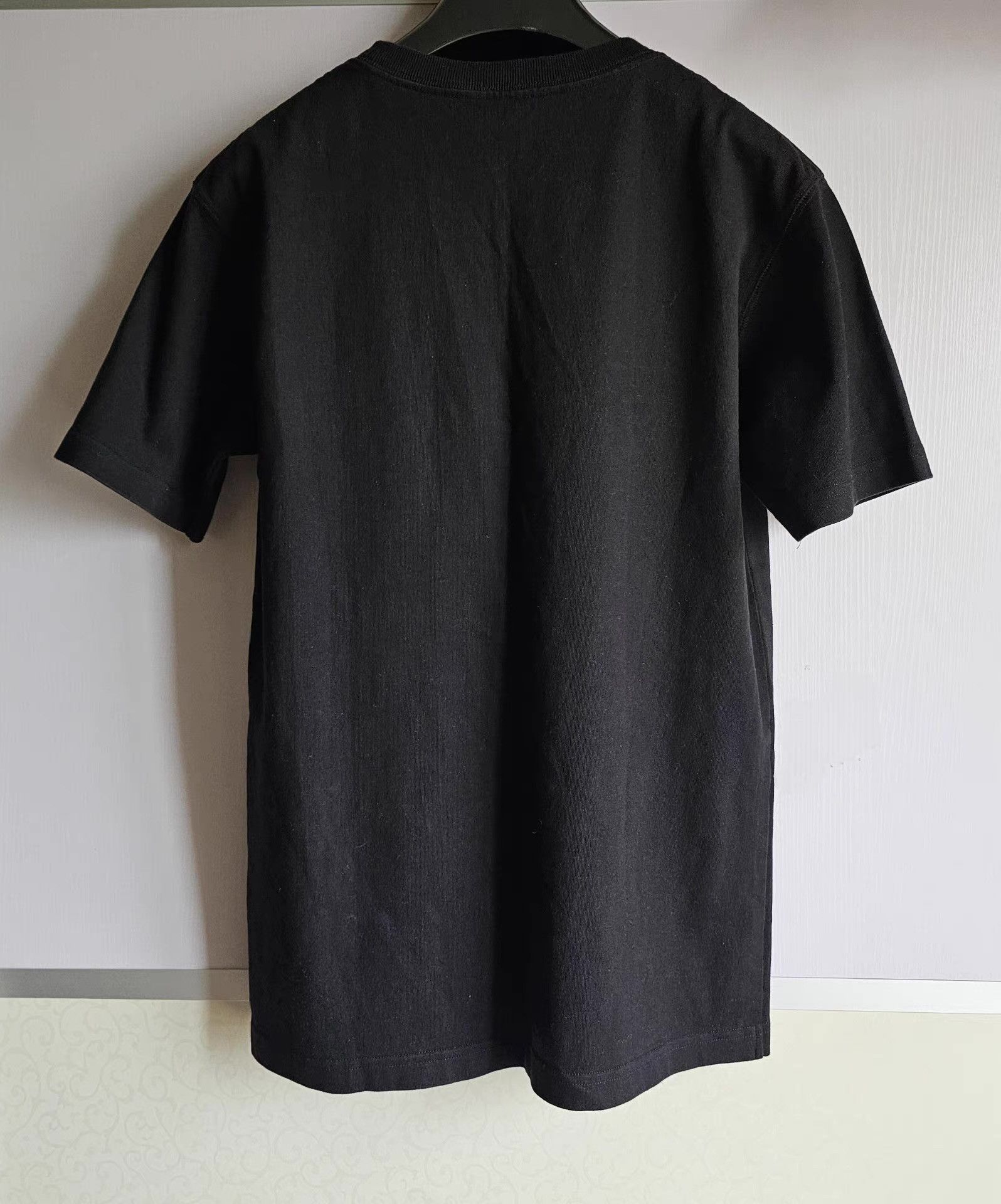 Dior Dior black floral embroidered logo short-sleeve T-shirt, Size US M / EU 48-50 / 2 - 4 Thumbnail