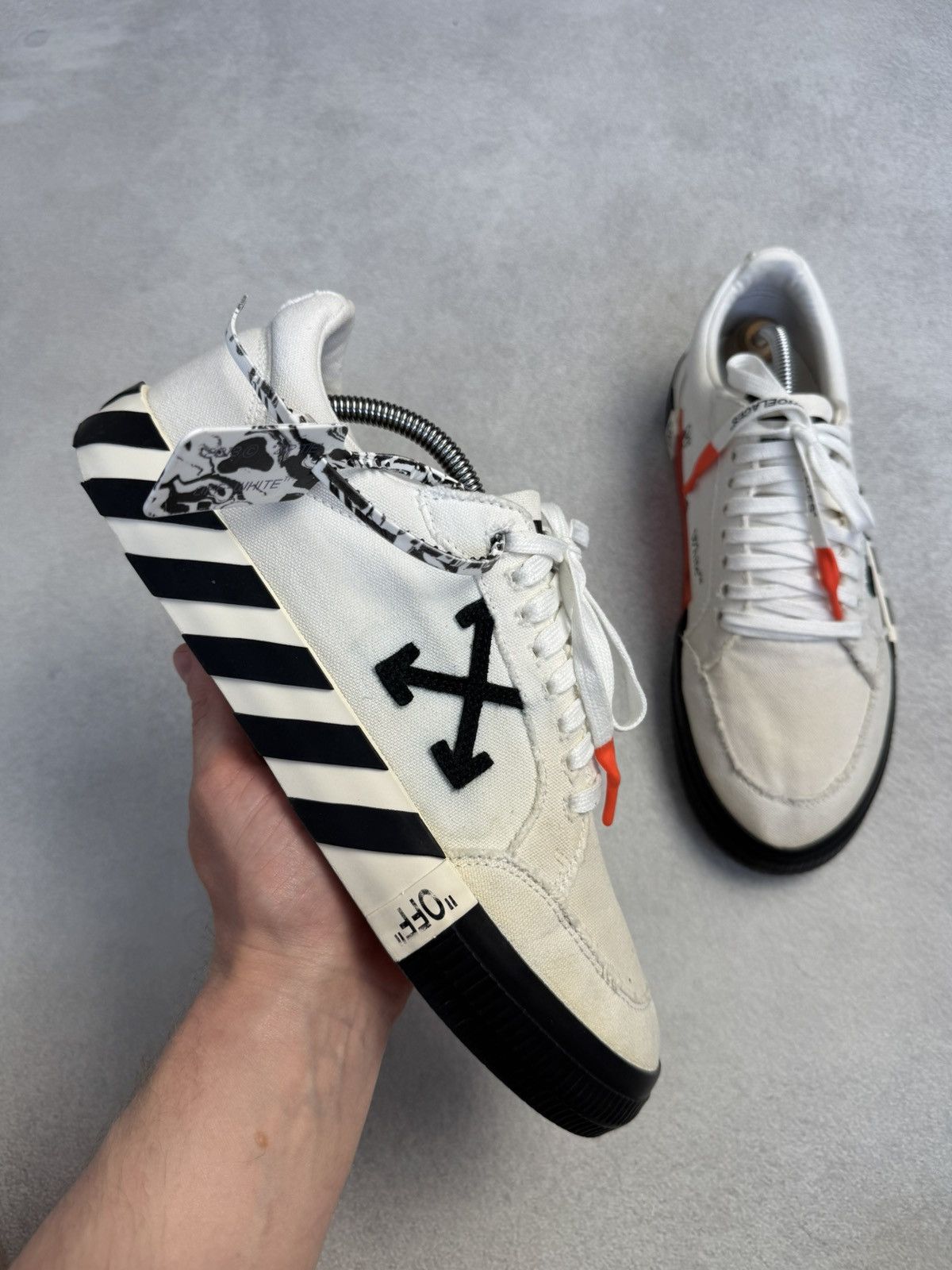 Off-White Off-White Low Vulcanized Canvas Sneakers size43 Size US 9.5 / EU 42-43 - 5 Thumbnail