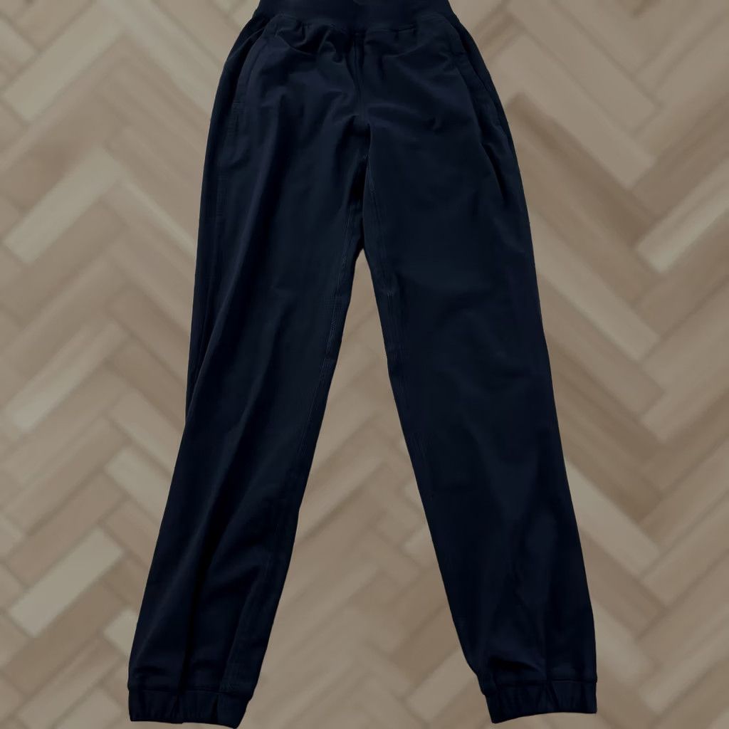 Lululemon Lululemon Adapted State High-Rise Jogger Pants Women's 0 Navy Blue Jogger State Pants Womens XS-0 Activewear Regular Size 0 Navy Blue Womens Size 25" / US 0 / IT 36 - 1 Thumbnail