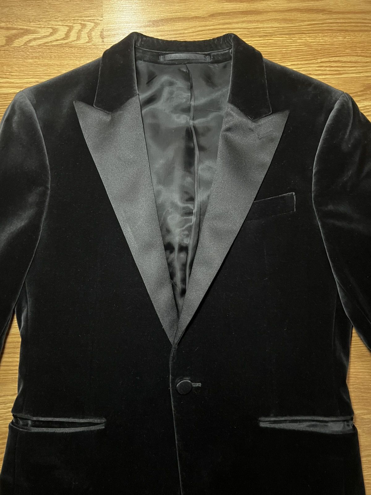 Theory Chambers Black Velvet Tuxedo Blazer Size 36R - 3 Thumbnail