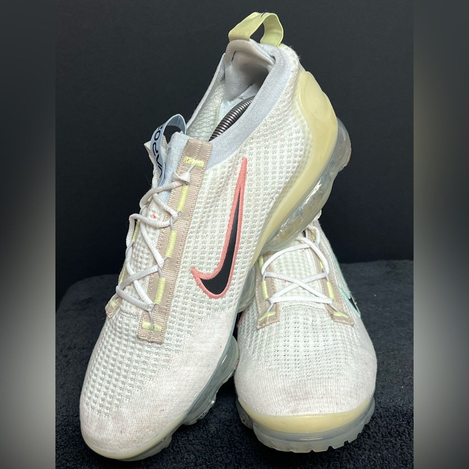 Nike Nike Air VaporMax Flyknit 2021 Mismatched Swoosh Sneakers Size US 6.5 / EU 39-40 - 3 Thumbnail