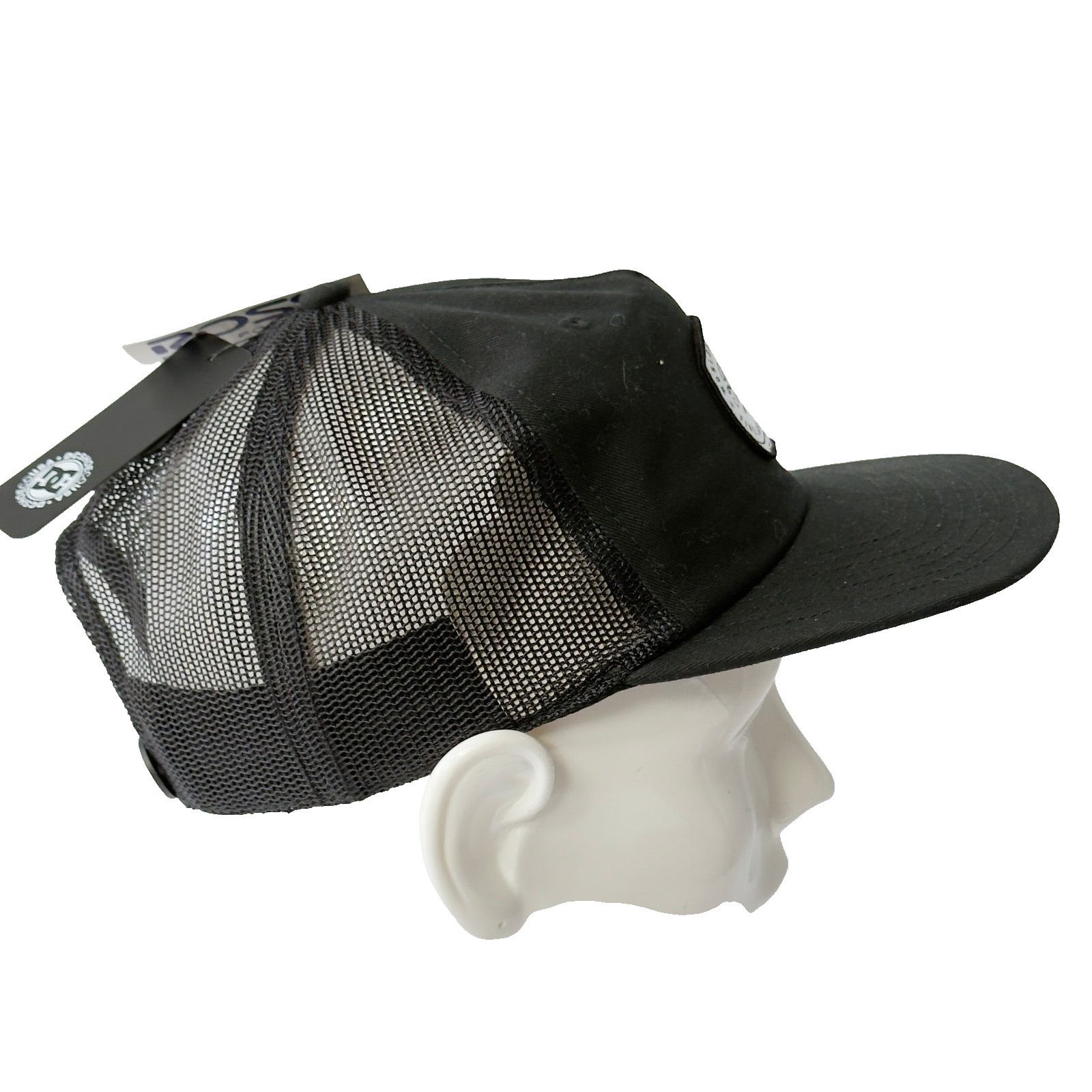 DC DC Shoes Trucker Hat Black Skate Surf Streetwear NWT Size ONE SIZE - 4 Thumbnail