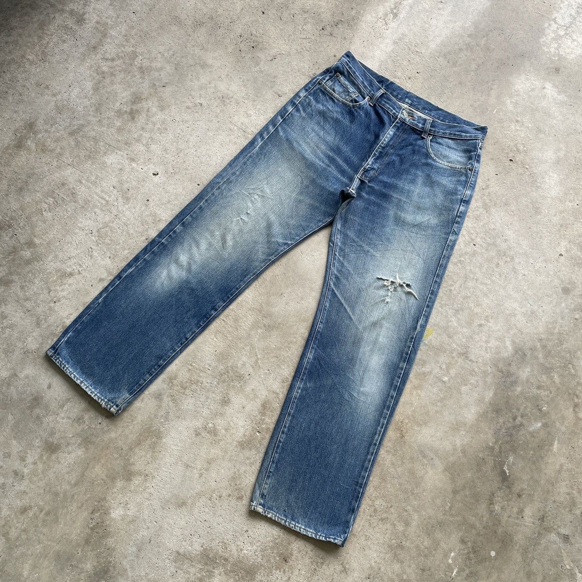 Japanese Brand × Jean W33 Vintage Japanese Distressed Baggy Jean Faded Denim Pants Size US 33 - 2 Thumbnail