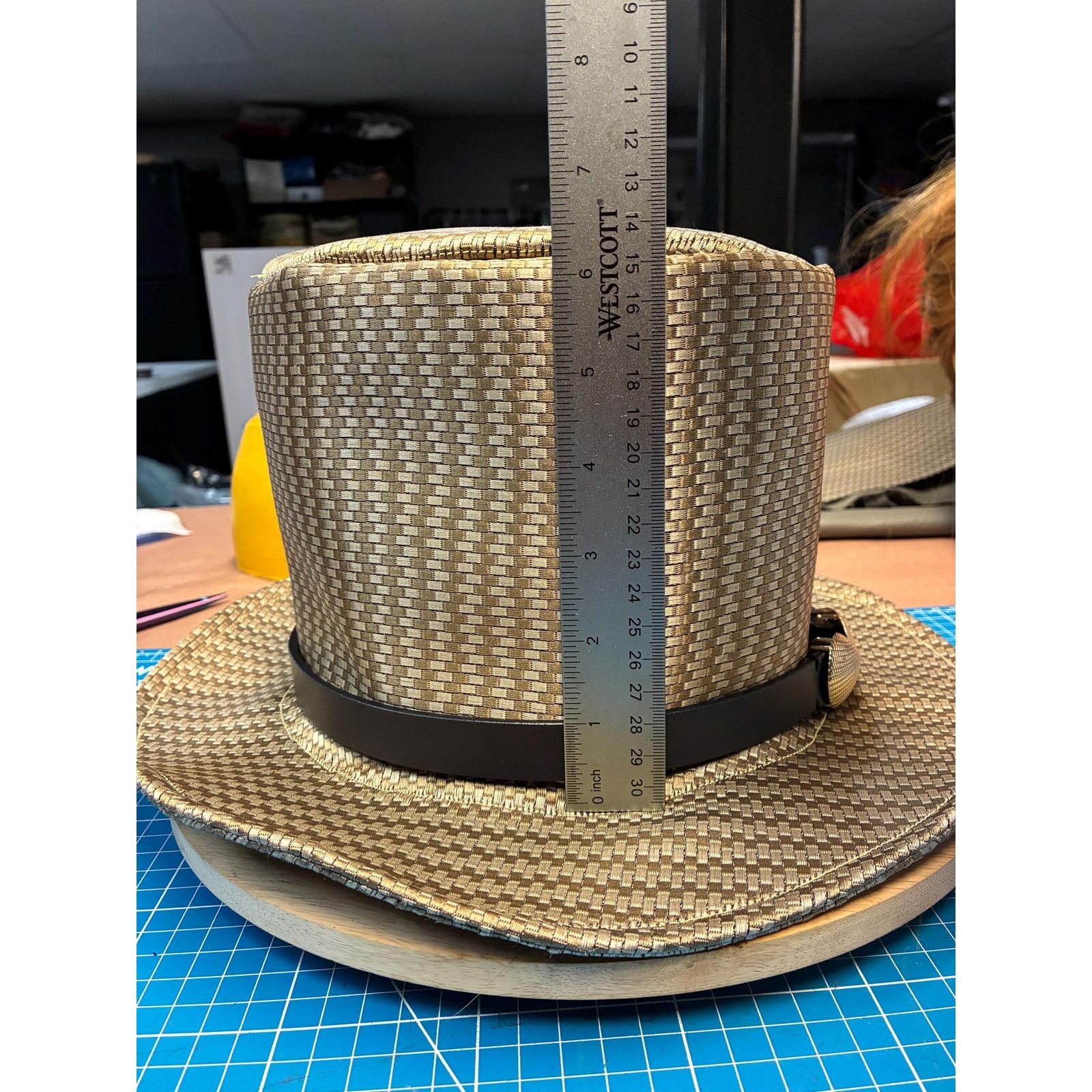 Other Rock & Roll Top Hat, Handcrafted, Gold Woven Western Size ONE SIZE - 12 Thumbnail